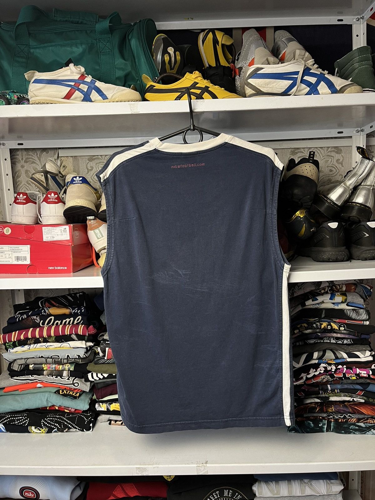 Nike Rare NIKE Tee Y2K T-Shirt Graphic Vintage 90s Size US L / EU 52-54 / 3 - 3 Thumbnail