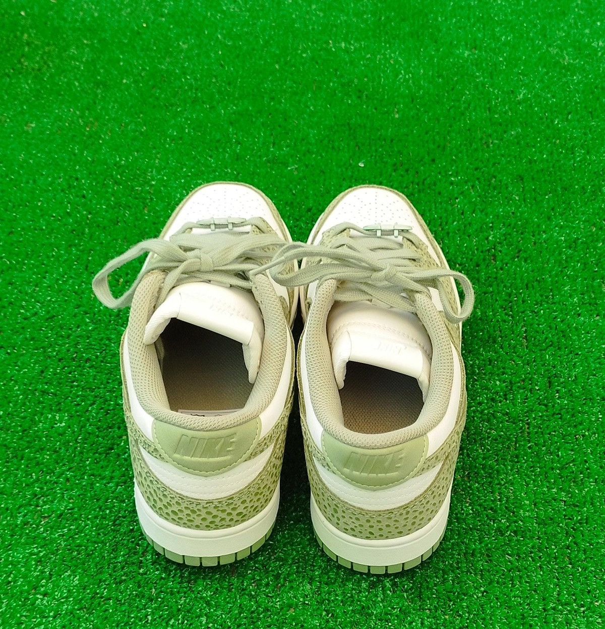 Nike Shoes Nike Dunk Low Safari Oil Green Size US 9 / IT 39 - 8 Thumbnail