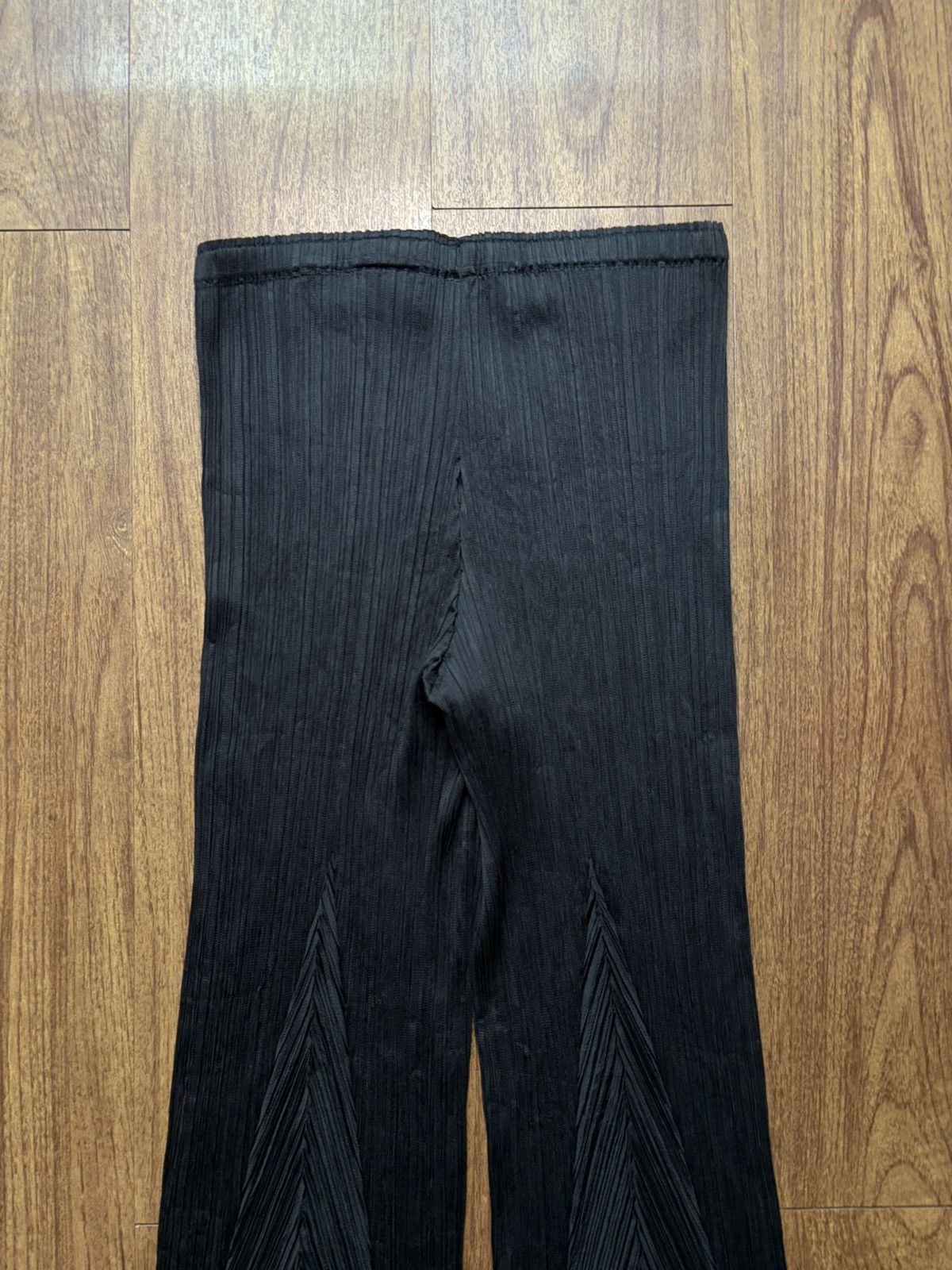Issey Miyake FREE TAX! Issey Miyake Pleats Please Straight Leg Trousers Size US 31 - 5 Thumbnail