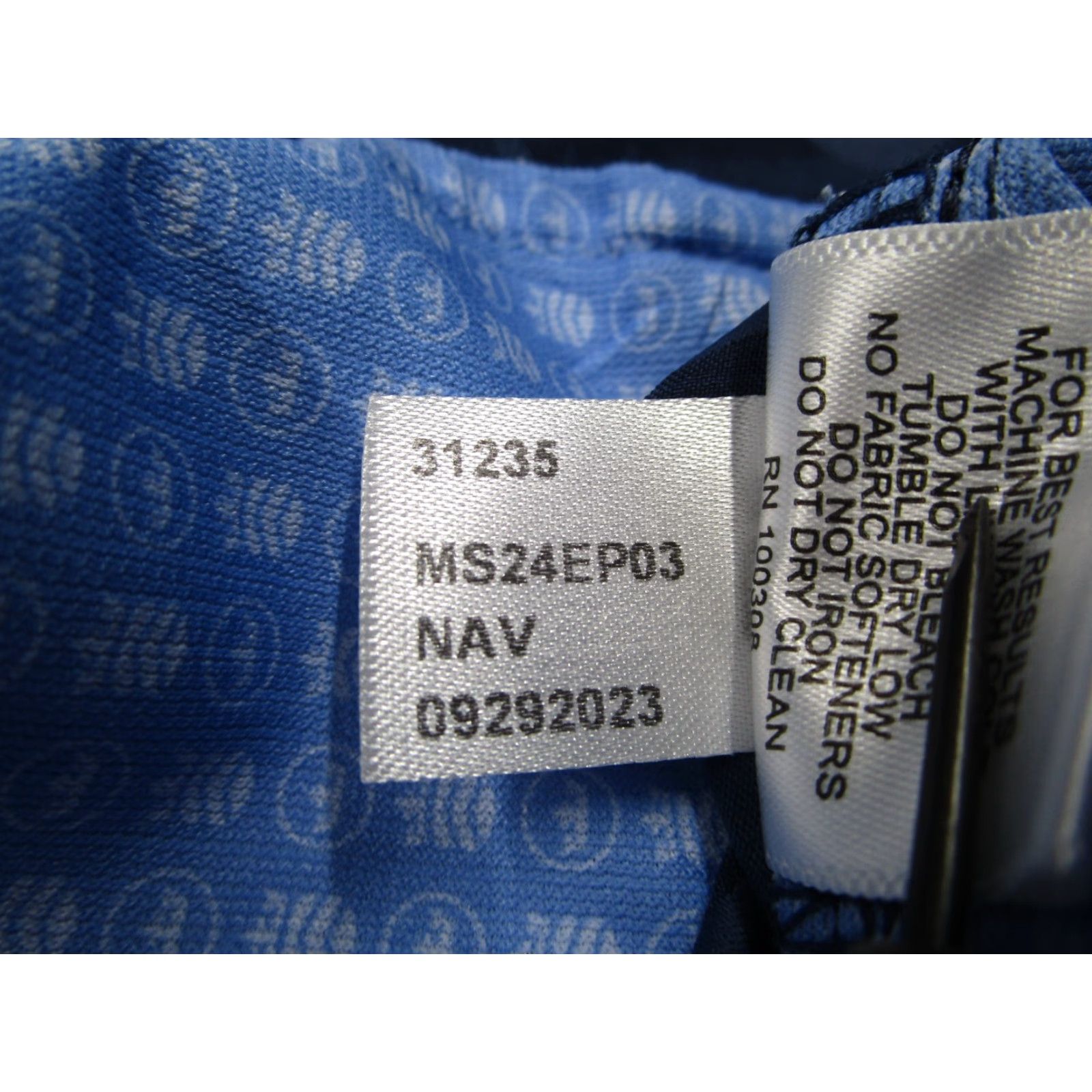 Peter Millar Peter Millar Shorts Mens 33 Blue Camo Shackleford Performance 10" Hybrid Golf Size US 33 - 4 Thumbnail