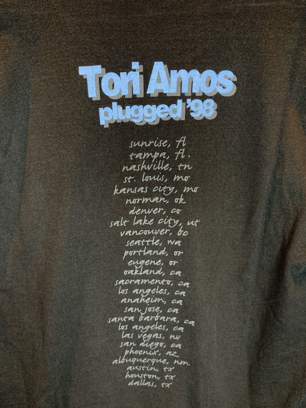 Band Tees × Vintage *RARE* Vintage Tori Amos Plugged 1998 Tour Art Band T-Shirt Size US M / EU 48-50 / 2 - 4 Thumbnail