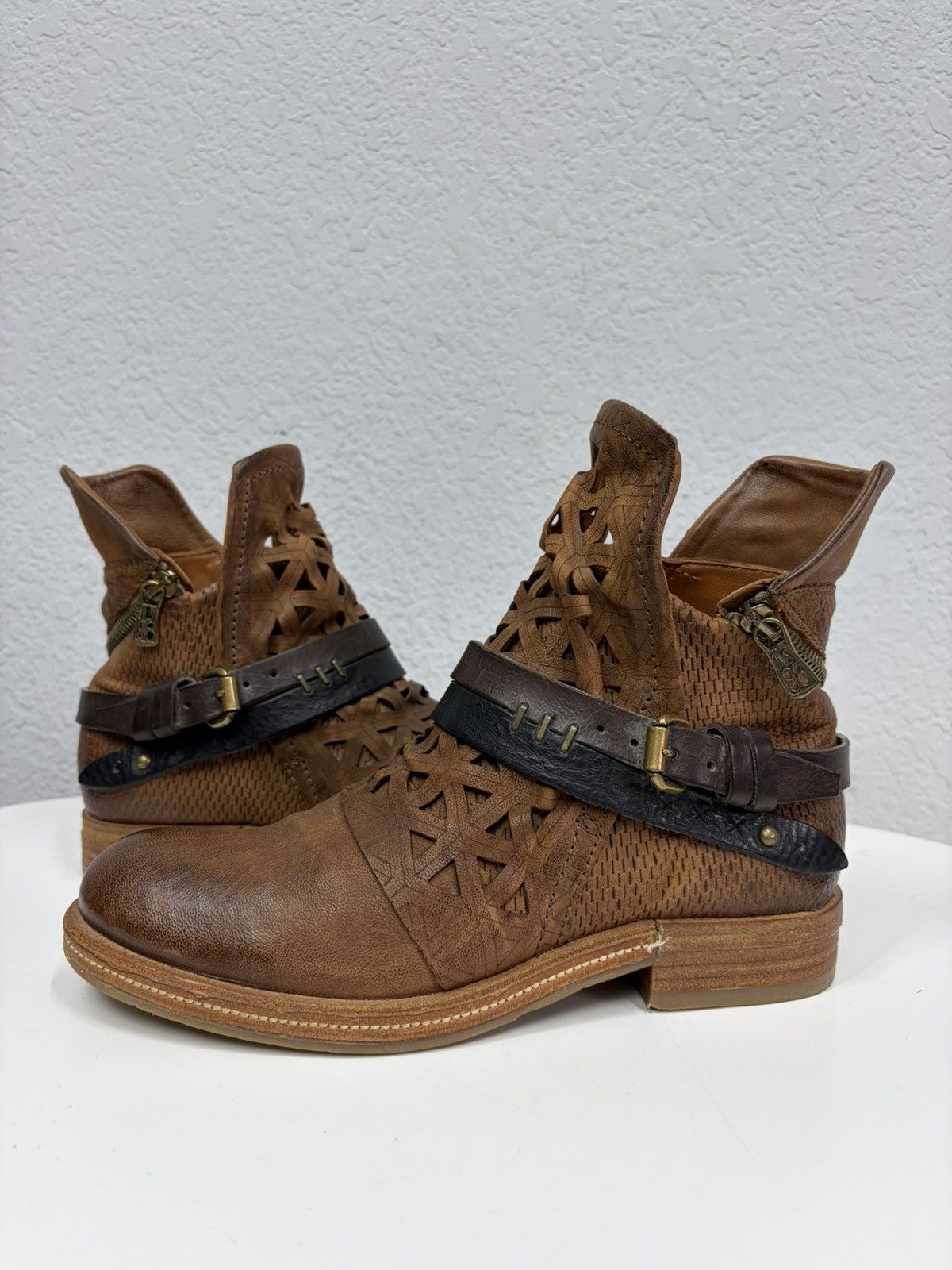 If Six Was Nine Brown Leather Studded Harness Boots Multi-Strap Biker Boots Size US 8 / IT 38 - 7 Thumbnail