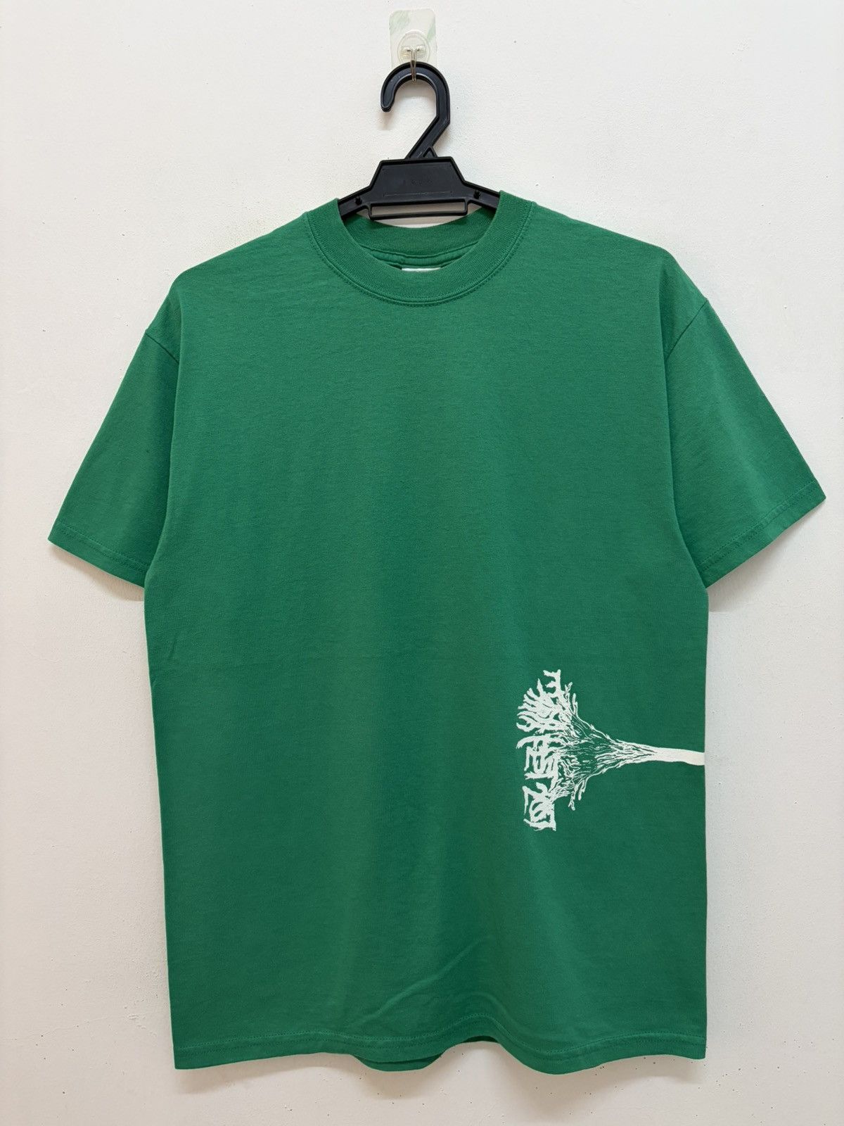 Band Tees EARTH FEST 2007 WITH JIMI HENDRIX LOVE PEACE QUOTE GILDAN Size US M / EU 48-50 / 2 - 2 Thumbnail