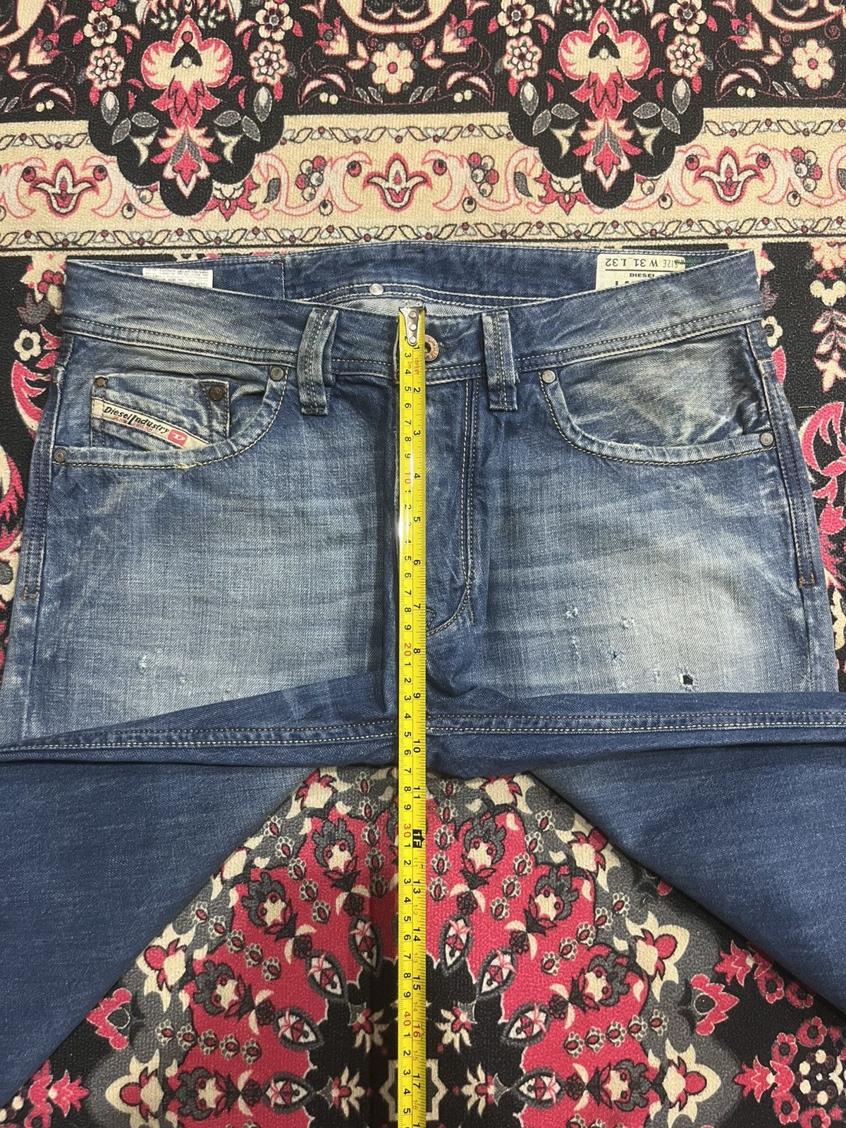 Diesel Vintage Diesel “Larkee” Blue Washed Distress Loose Leg Jeans Size US 31 - 16 Thumbnail