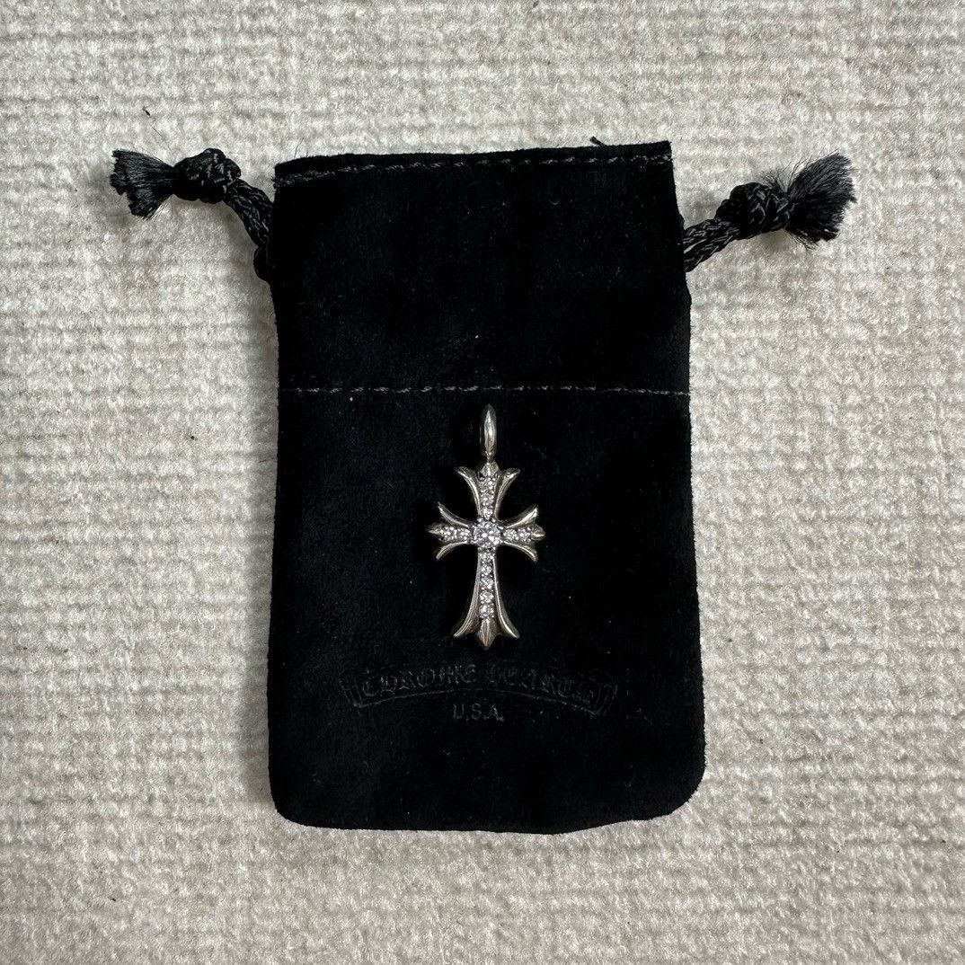 Chrome Hearts Chrome Hearts Silver Tiny Cross with Diamonds Size ONE SIZE - 1 Thumbnail