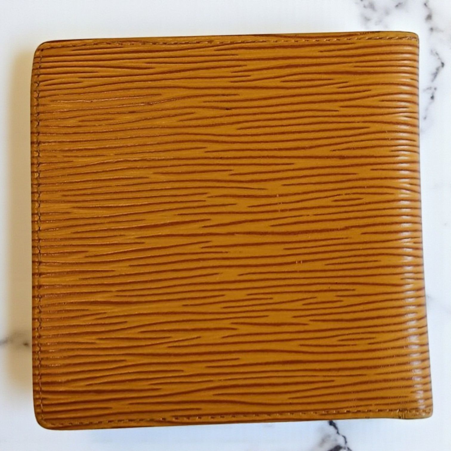 Louis Vuitton Louis Vuitton Marco Epi Leather Bifold Wallet Yellow Size ONE SIZE - 2 Thumbnail