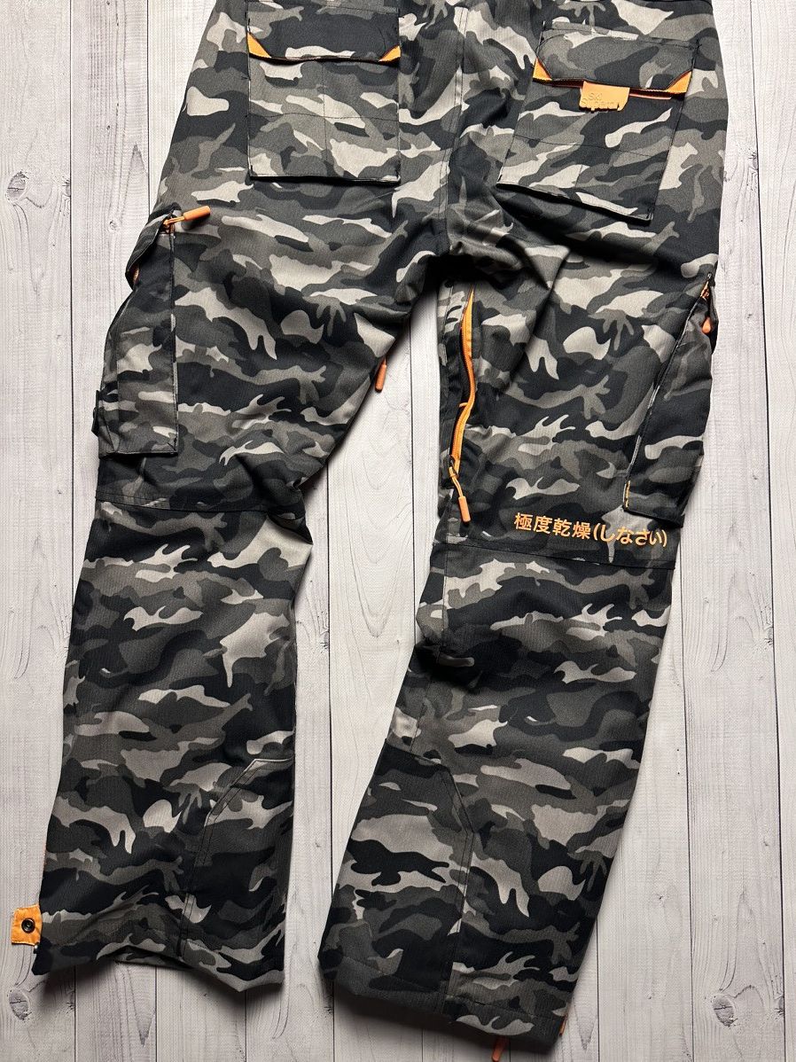 Superdry Superdry ski pants size M Camo logo rare Size US 32 / EU 48 - 9 Thumbnail