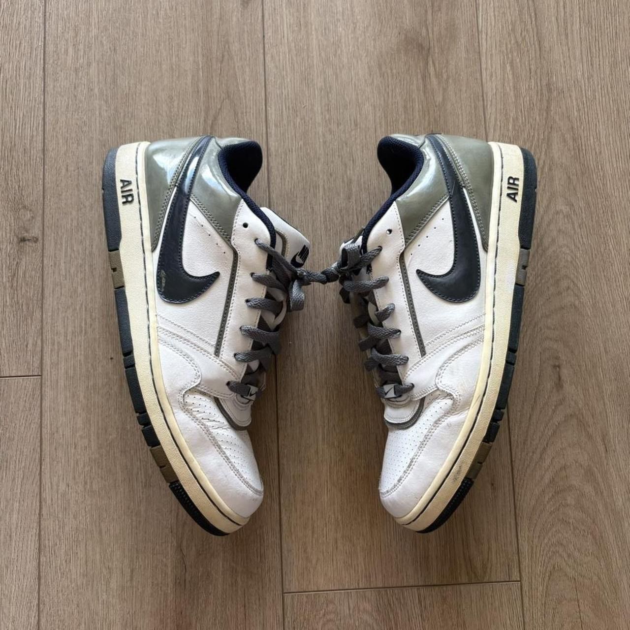 Nike Vintage Nike Air Prestige III Georgetown 2009 Size US 11 / EU 44 - 1 Thumbnail