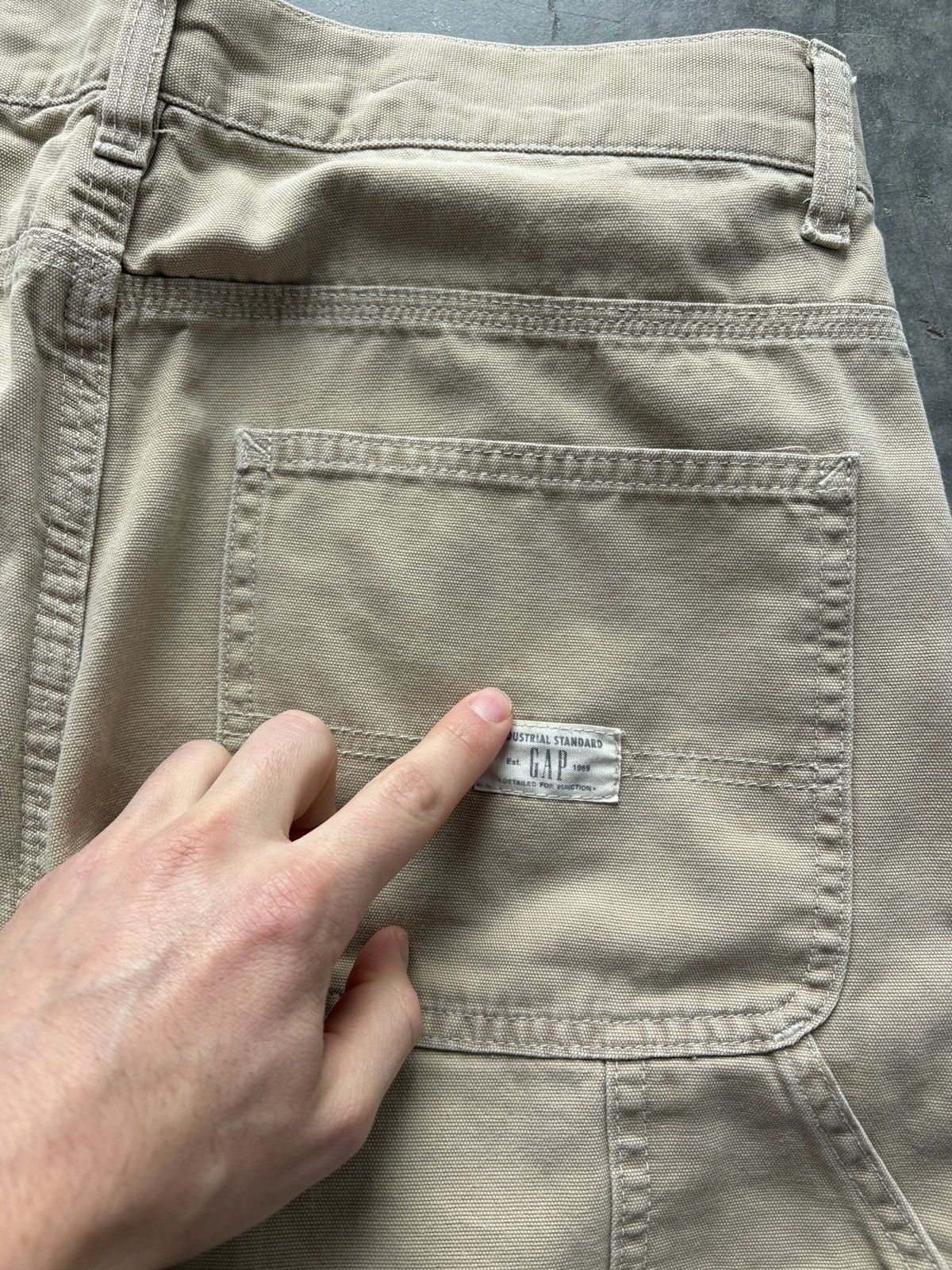 Gap Vintage Y2K Gap Carpenter Shorts Size 30 Size US 30 / EU 46 - 5 Thumbnail