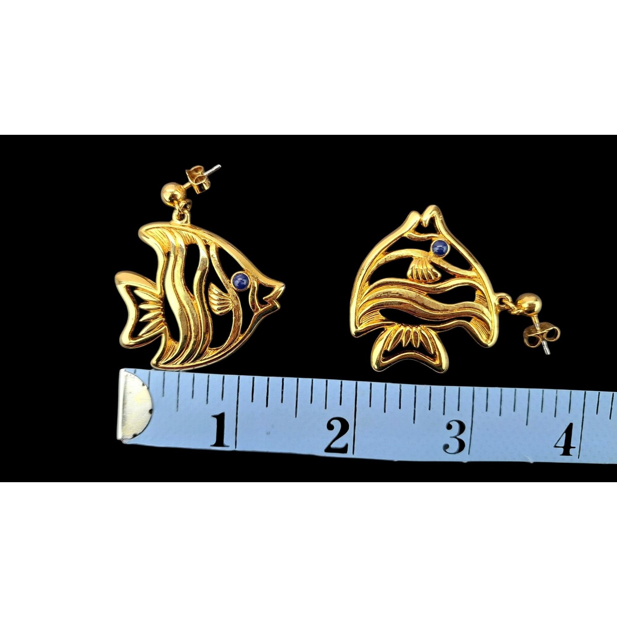 Other Vintage Avon Angel Fish Earrings Pierced Surgical Steel Post Size ONE SIZE - 6 Thumbnail