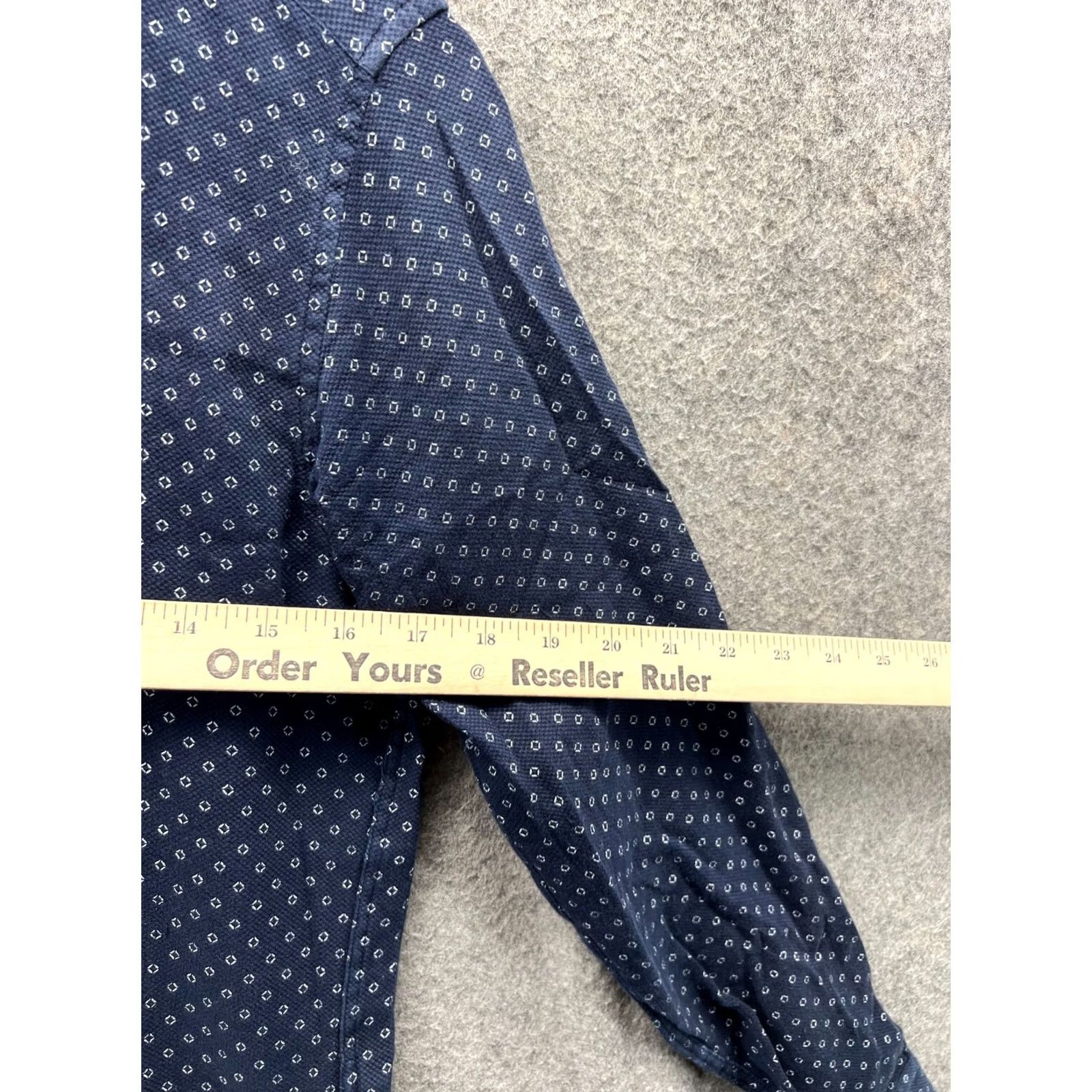 Ted Baker VINTAGE Ted Baker Shirt Mens Small 2 White Polka Dot Button-Down Preppy Casual Formal Workwear Long Sleeve 34 in Chest Womens? Size US S / EU 44-46 / 1 - 4 Thumbnail