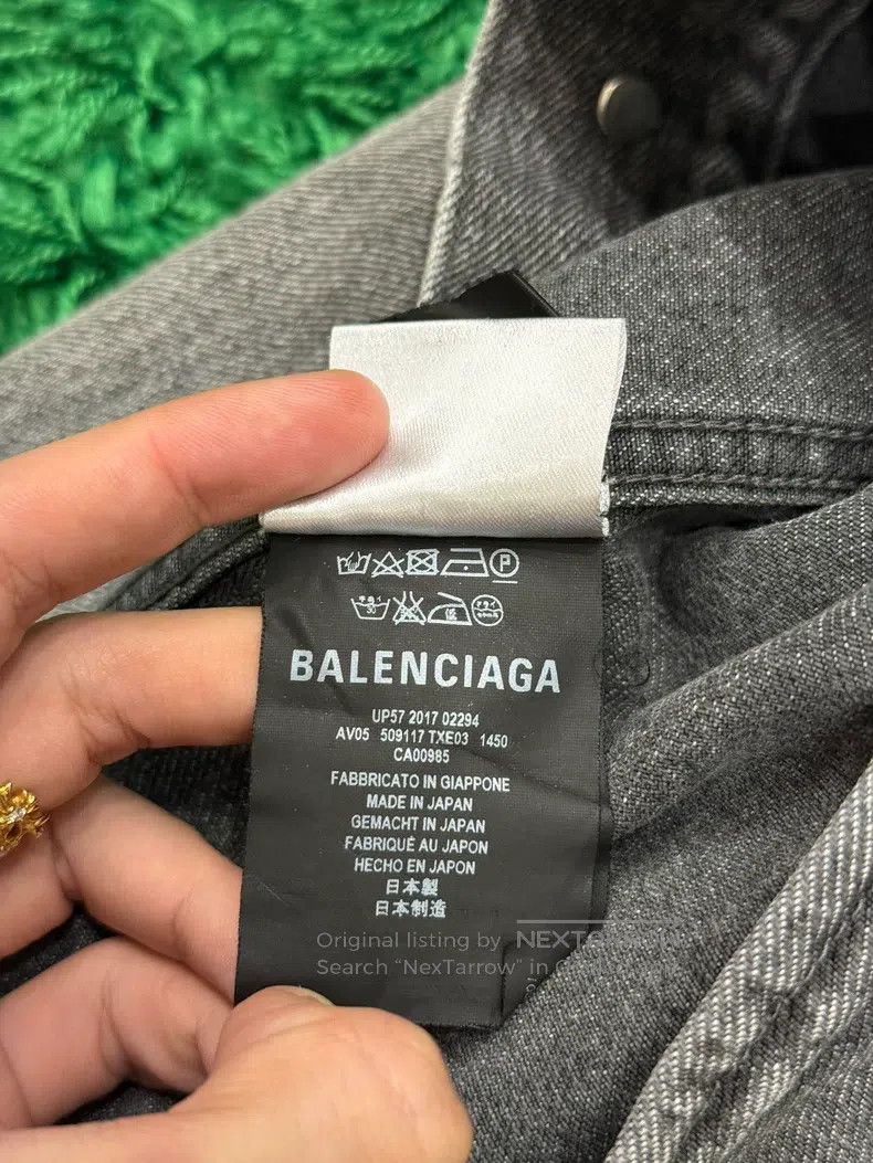 Balenciaga Balenciaga Washed Distressed Denim Jacket Size US M / EU 48-50 / 2 - 9 Thumbnail