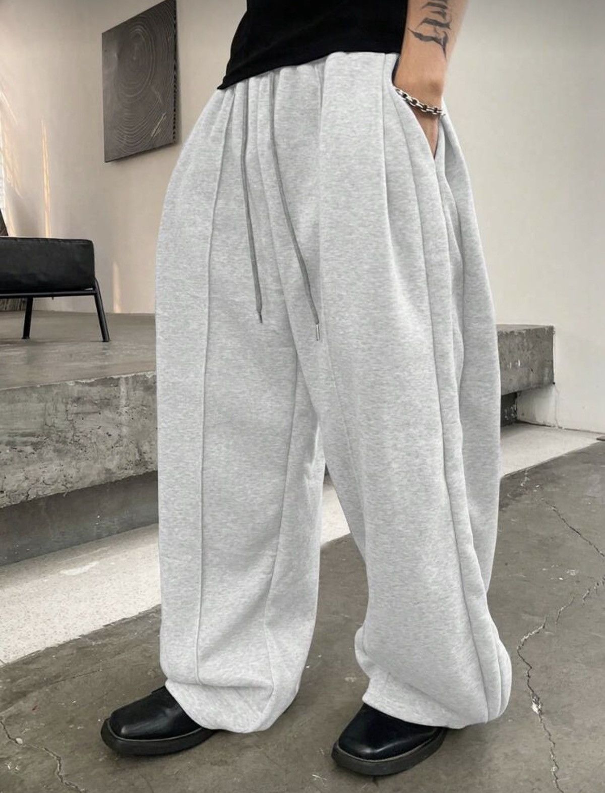 Other Baggy grey wide leg Sweatpant Size US 32 / EU 48 - 5 Thumbnail
