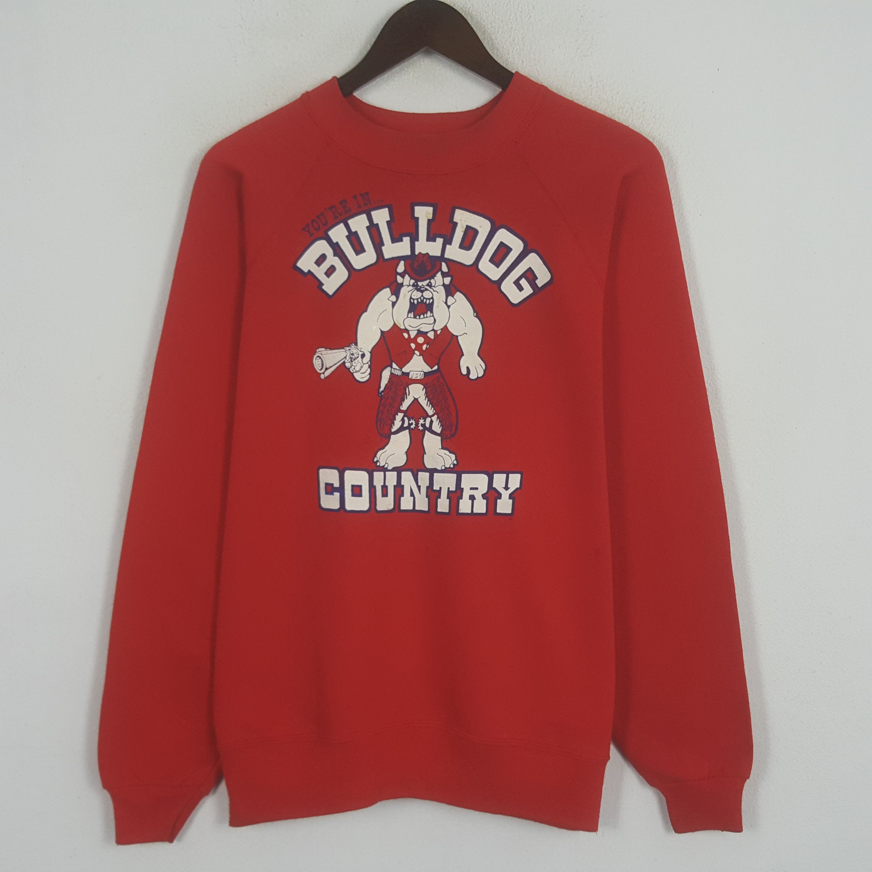 image of Vintage Bulldog Country Sweatshirt in Red, Men's (Size Large)