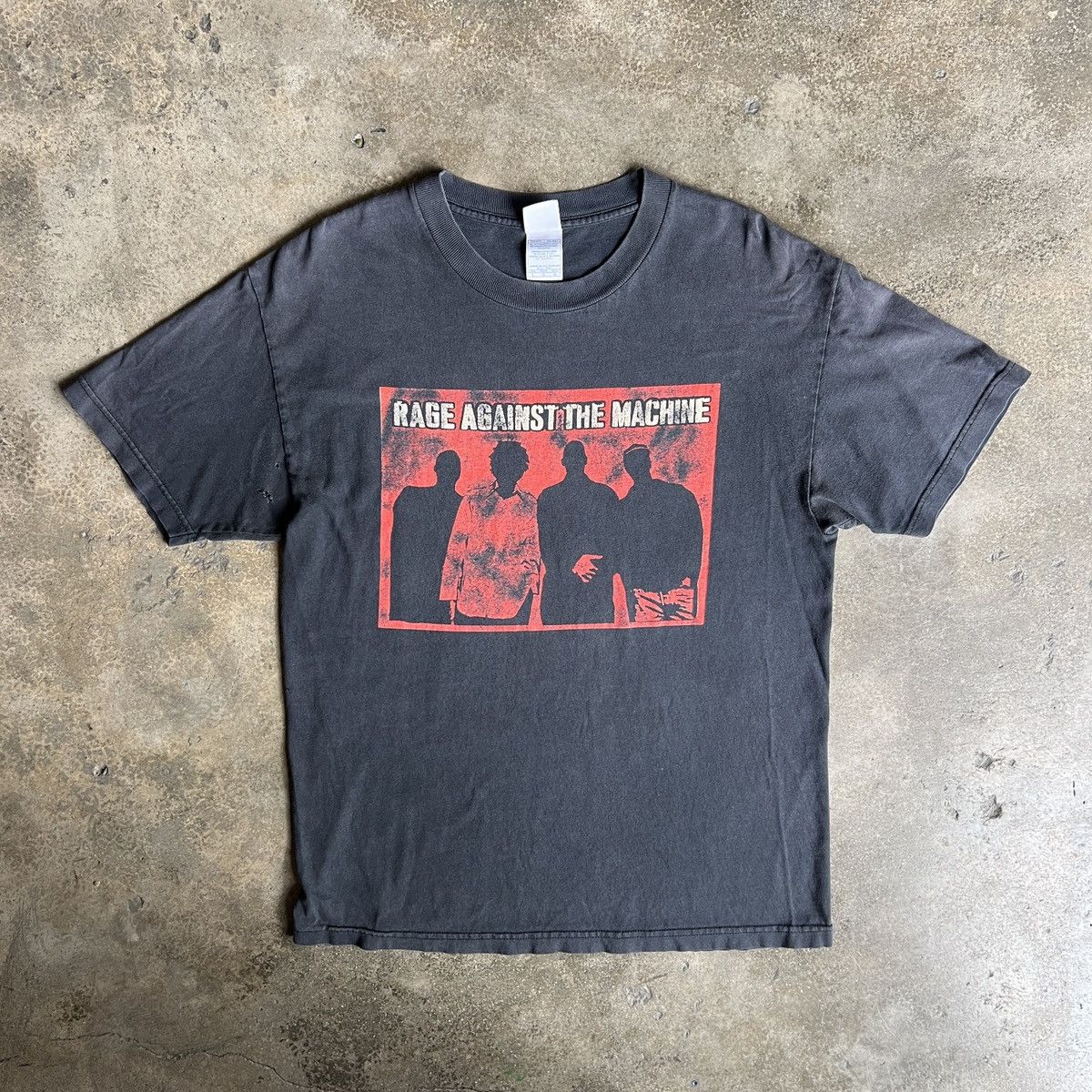 Vintage Rage Against The Machine Tee 1999 L Size US L / EU 52-54 / 3 - 1 Thumbnail