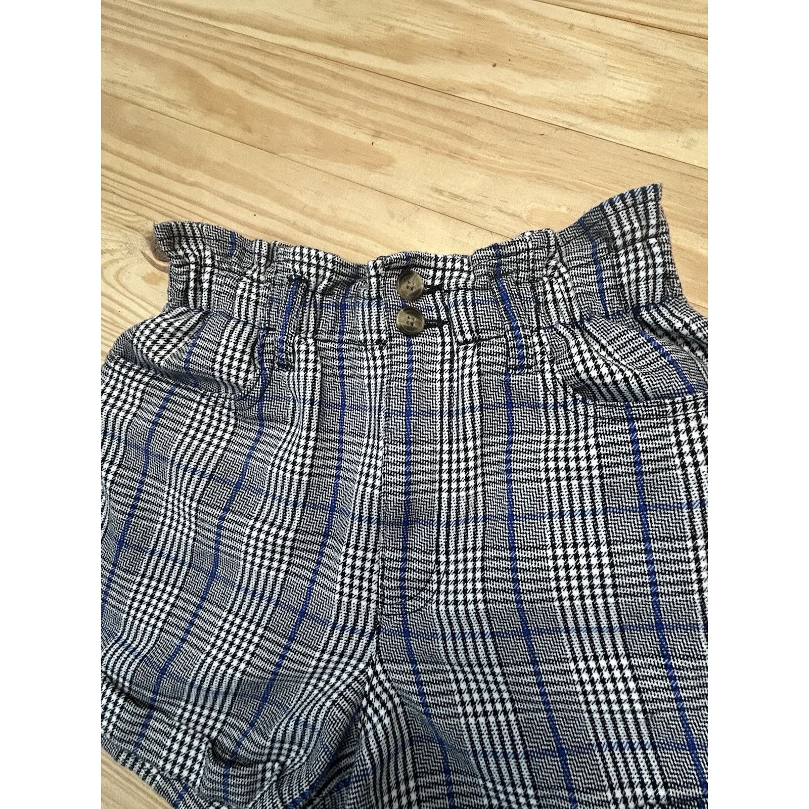 American Eagle Outfitters American Eagle Shorts Womens Size 4 Houndstooth Plaid Size 27" / US 4 / IT 40 - 1 Thumbnail