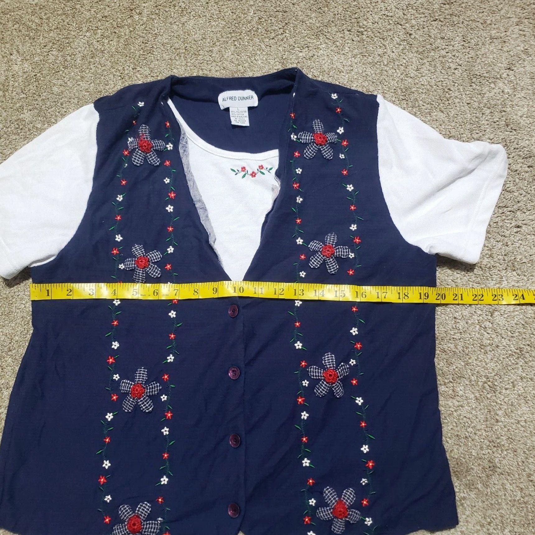 Vintage Alfred Dunner Shirt Adult Women L Blue Floral Short Sleeve Button-Down Collared L Blue Floral 90s? No, avoid adding decade. End with Womens. Size L / US 10 / IT 46 - 6 Thumbnail