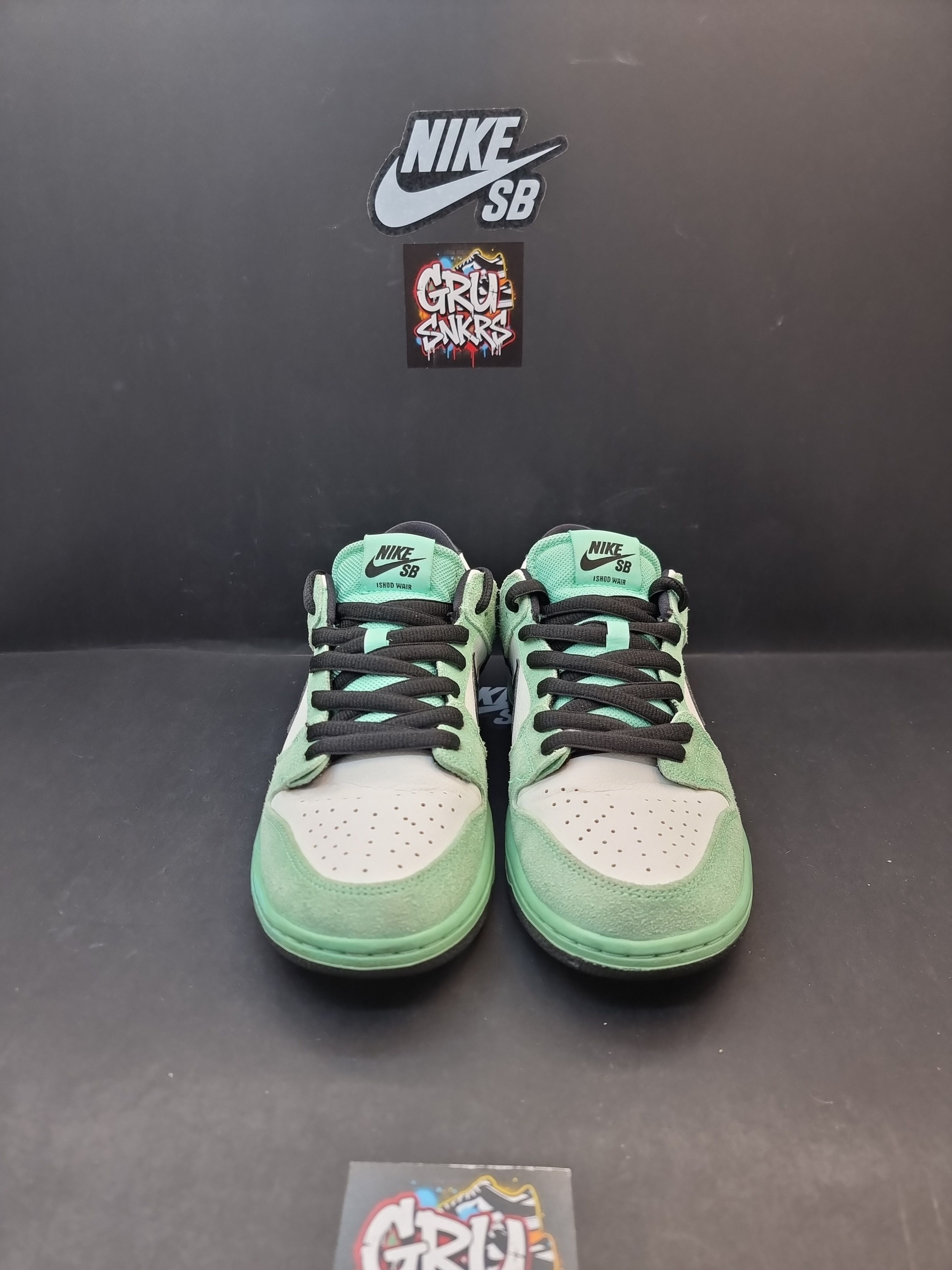 Nike SB Nike SB Dunk Low Sea Crystal Size US 10 / EU 43 - 2 Thumbnail
