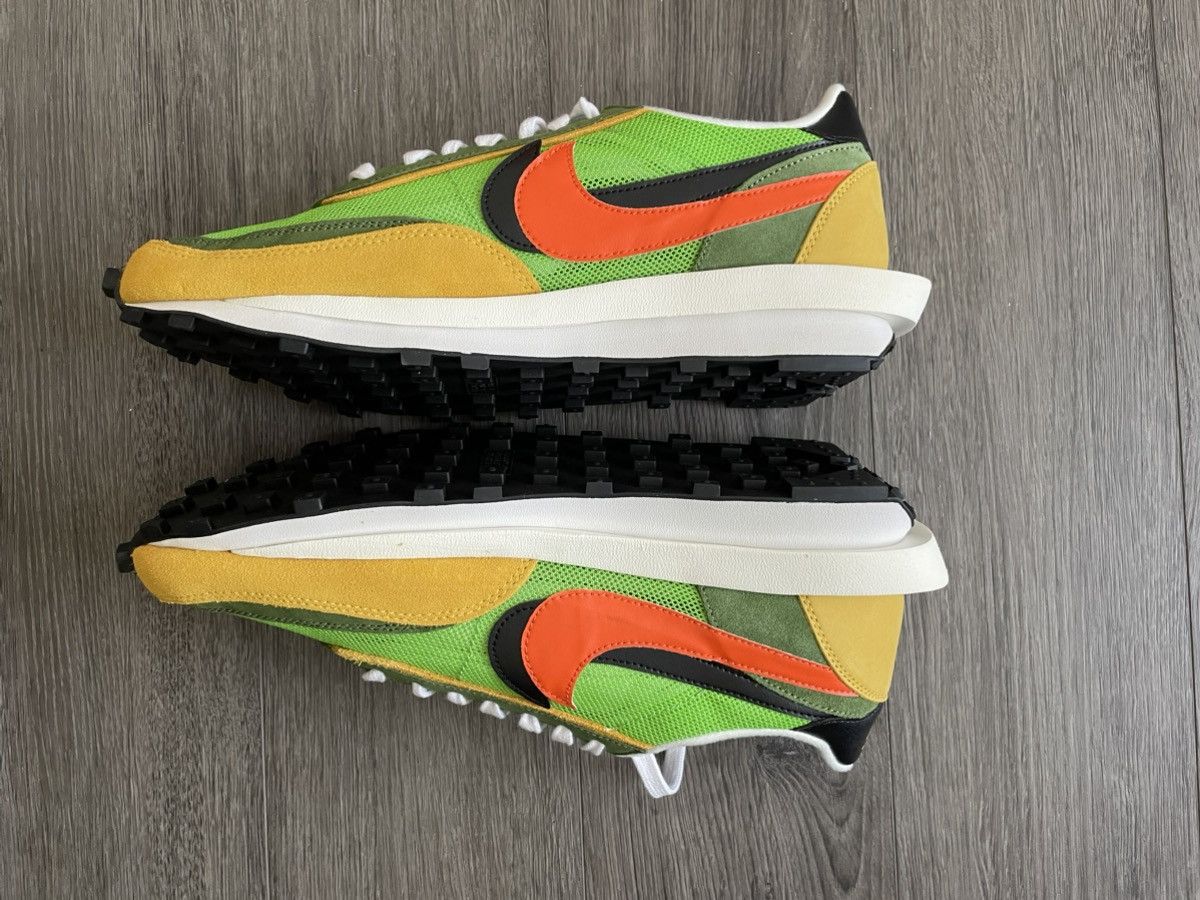 Nike × Sacai LD Waffle Green Gusto Size US 12 / EU 45 - 2 Thumbnail