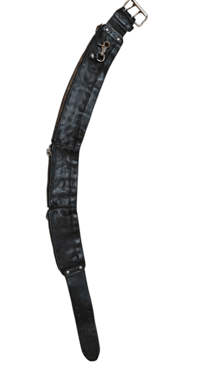 GOREWEAR Studded Wallet Leather Belt Size 32 - 4 Thumbnail