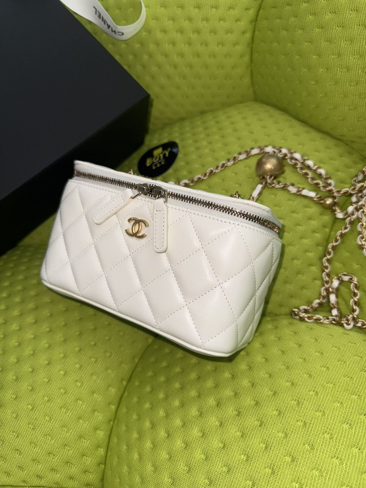 Chanel Chanel vanity with chain bag Size ONE SIZE - 2 Thumbnail