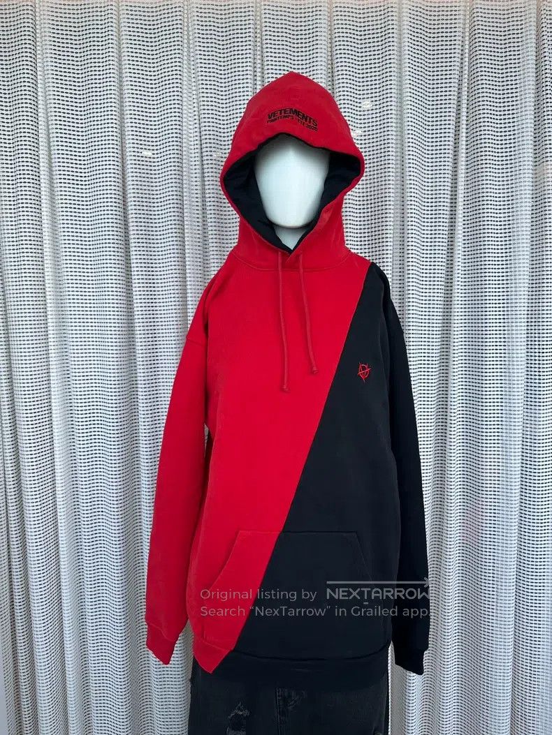 Vetements Vetements Black and Red Thick Mask Hoodie Size US M / EU 48-50 / 2 - 1 Thumbnail