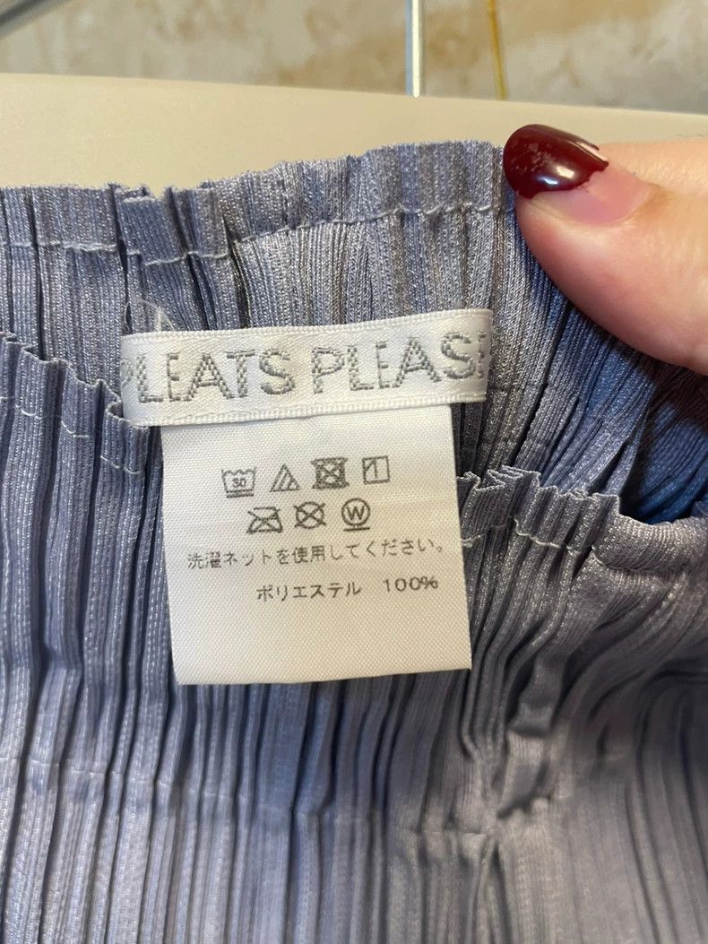 Issey Miyake Issey Miyake size:2 Grey pleated trousers Size 31" - 3 Thumbnail