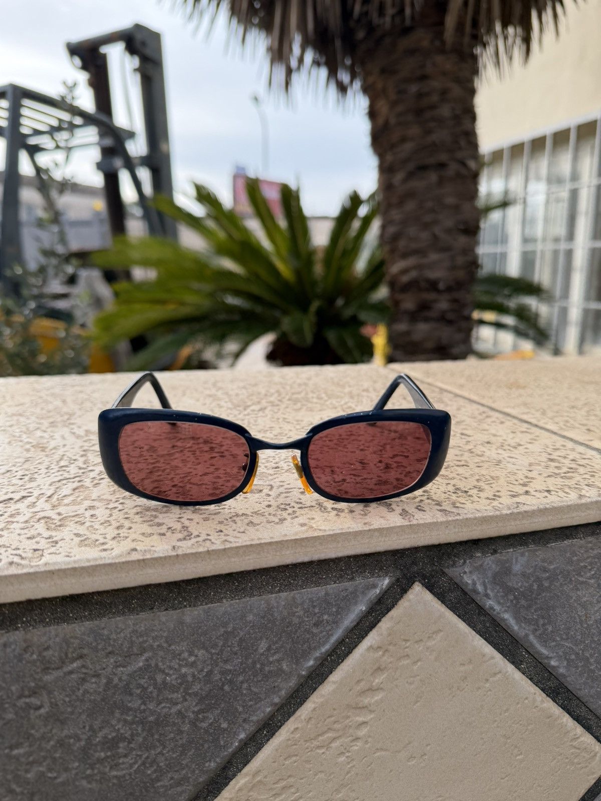 Fendi Fendi Sunglasses Navy 7092 Size ONE SIZE - 2 Thumbnail