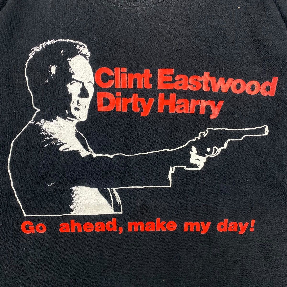 Vintage Vintage 90s DIRTY HARRY Clint Eastwood Graphic Movie Tee Size US XL / EU 56 / 4 - 2 Thumbnail