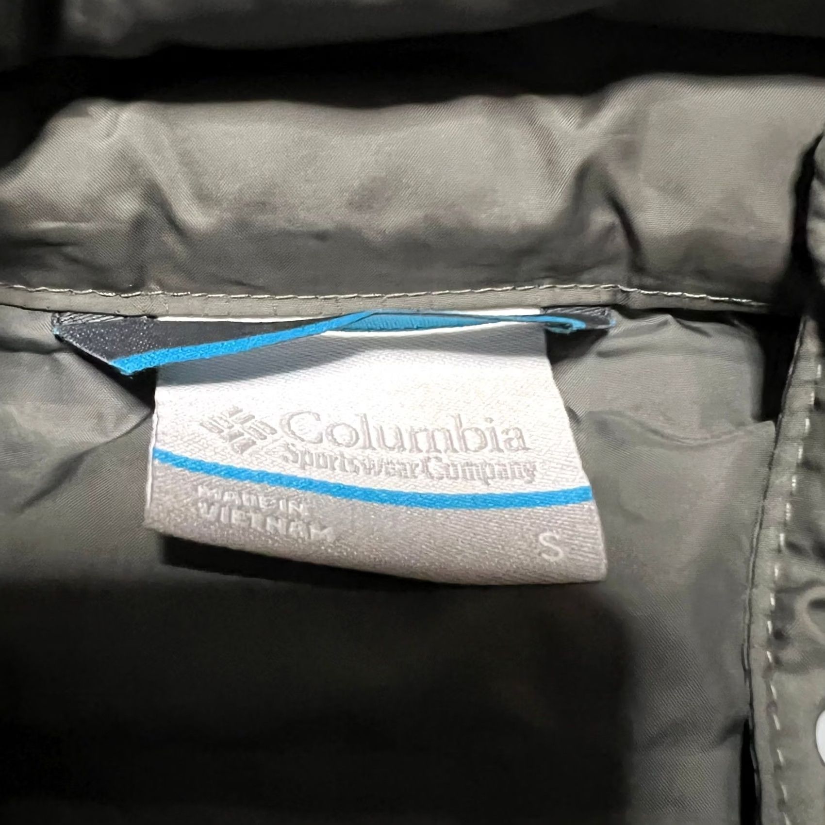 Vintage Columbia Puffer Vest Womens Small Gray Full Zip 650 Fill Coat Jacket Vest Columbia Womens Small Gray Full Zip 650 Fill Coat Jacket Size S / US 4 / IT 40 - 7 Thumbnail