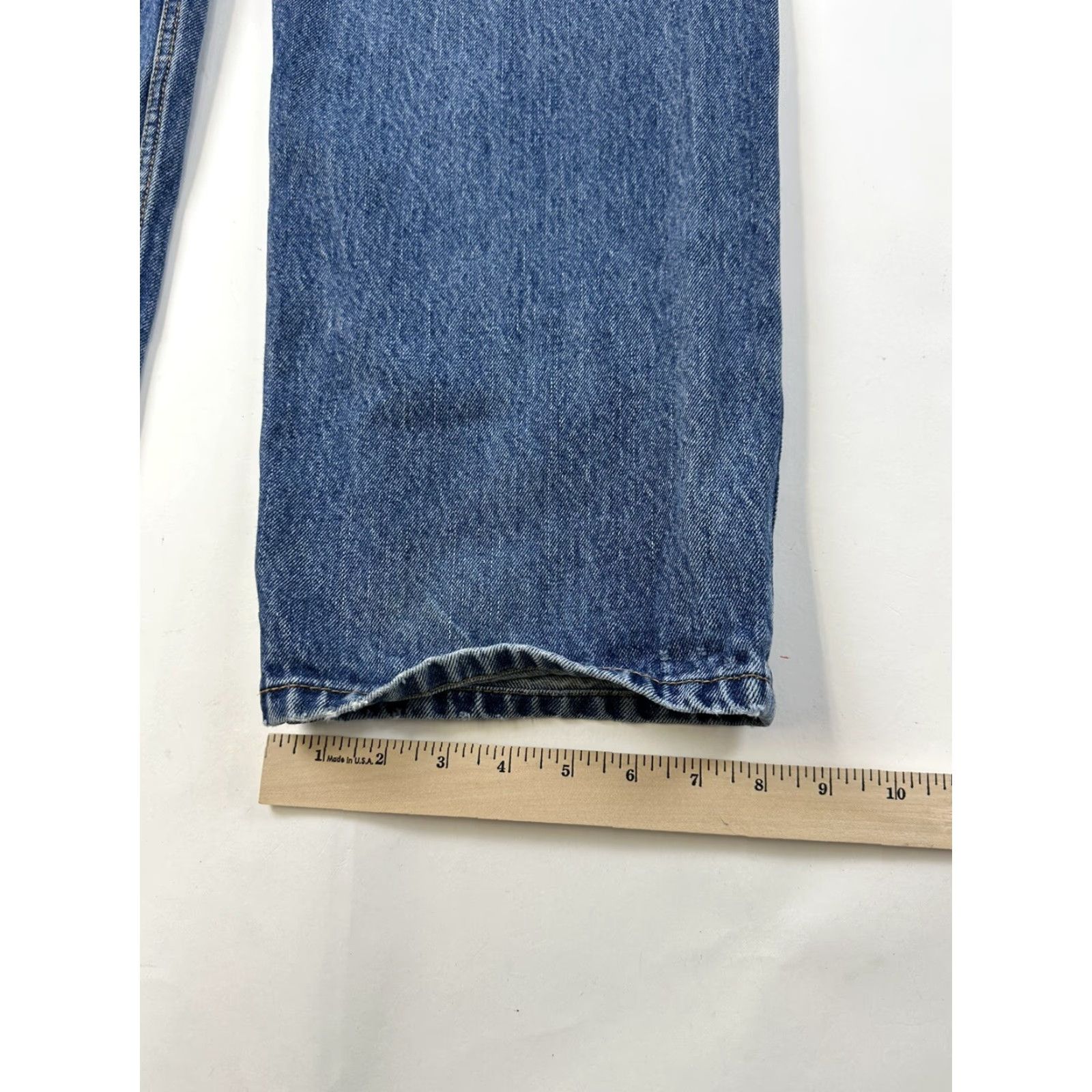 Vintage VINTAGE Levis Jeans 505 Men’s 35x31 Regular Denim Cotton Blue Levis 505 Straight Inseam 31 Size US 34 / EU 50 - 5 Thumbnail
