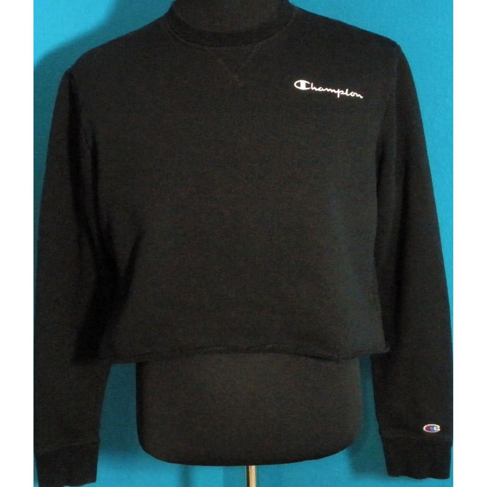 Champion Champion Sweatshirt Cropped Pullover Crewneck Black Adult Medium Size US M / EU 48-50 / 2 - 2 Thumbnail