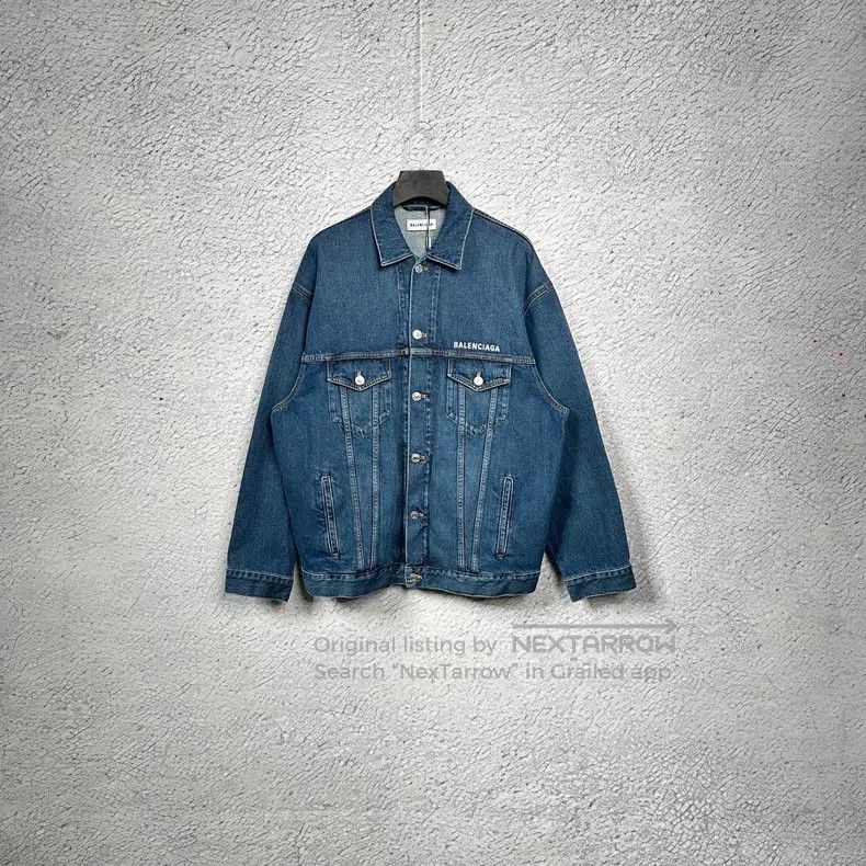 Balenciaga Balenciaga Front and Back Letter Logo Denim Jacket Size XXS / US 00 / IT 34 - 1 Thumbnail