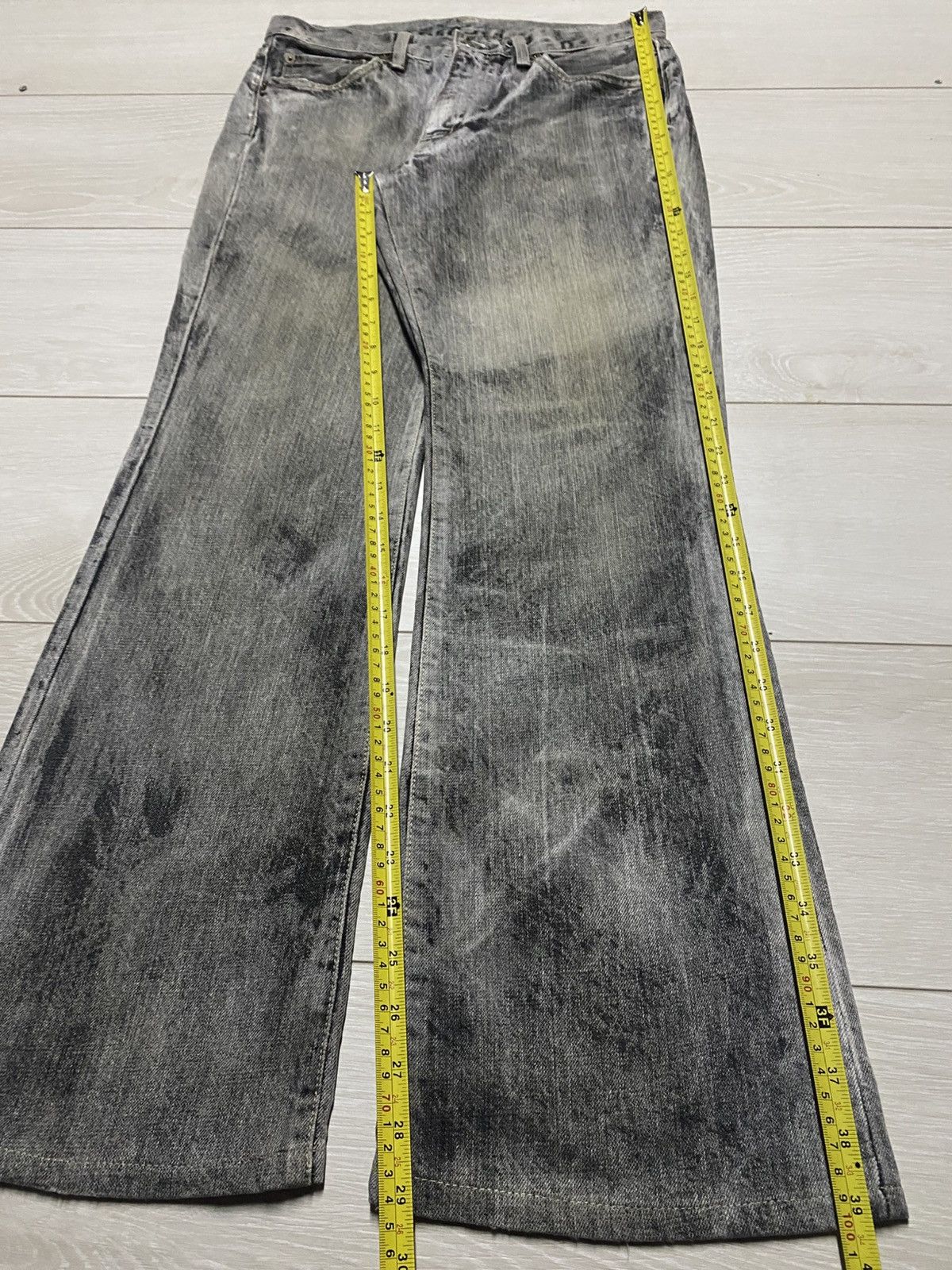 Le Grande Bleu (L.G.B.) Blue Way Made in Nippon Bleached Distressed Flare Jeans Size US 30 / EU 46 - 17 Thumbnail