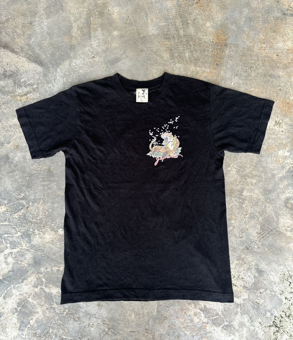 If Six Was Nine × Japanese Brand × One Piece Vintage One piece Japan Tshirt Size US M / EU 48-50 / 2 - 2 Thumbnail