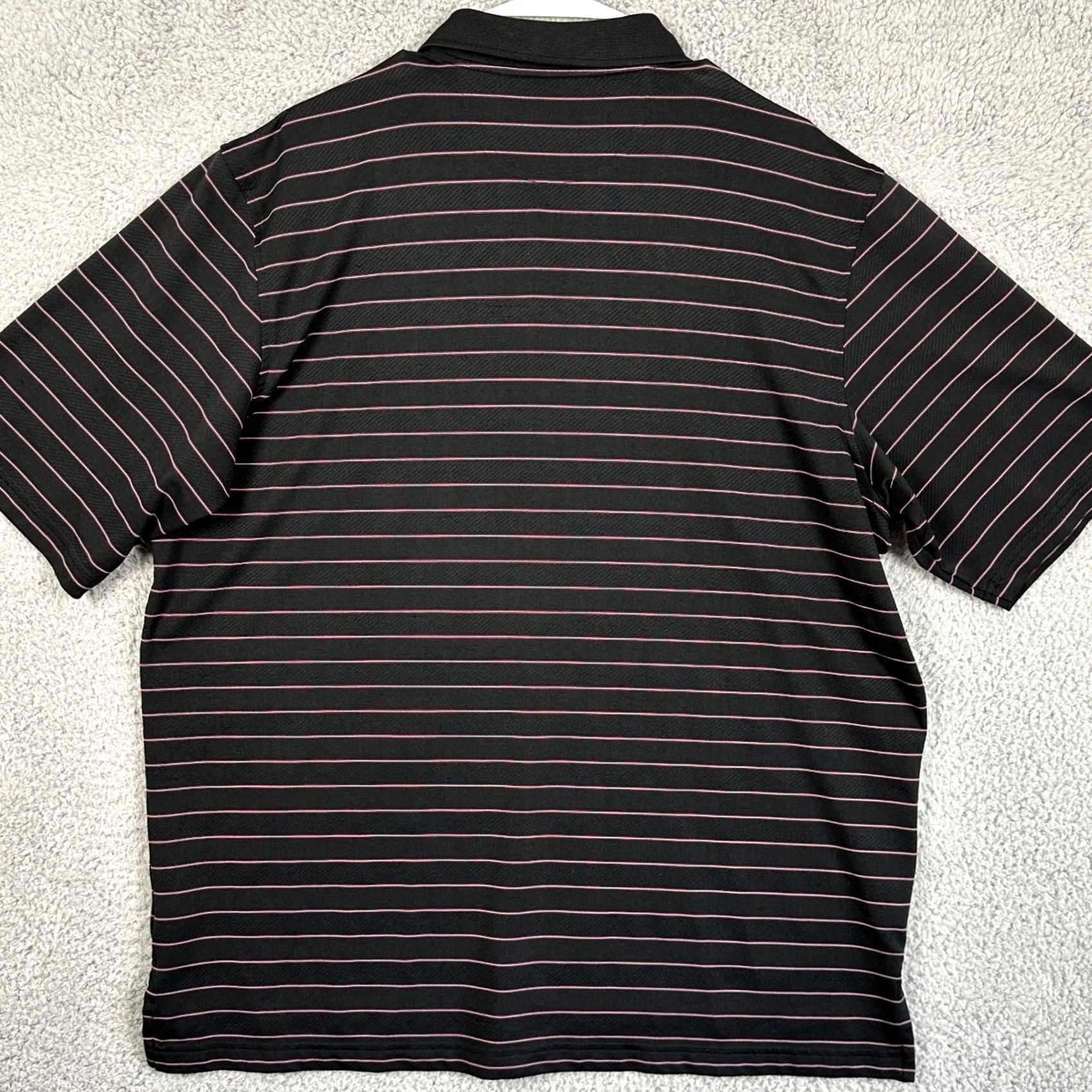 Under Armour Under Armour Polo Shirt Golf Polo Mens XL Black Pink Stripes Short Sleeve Logo Size US XL / EU 56 / 4 - 2 Thumbnail