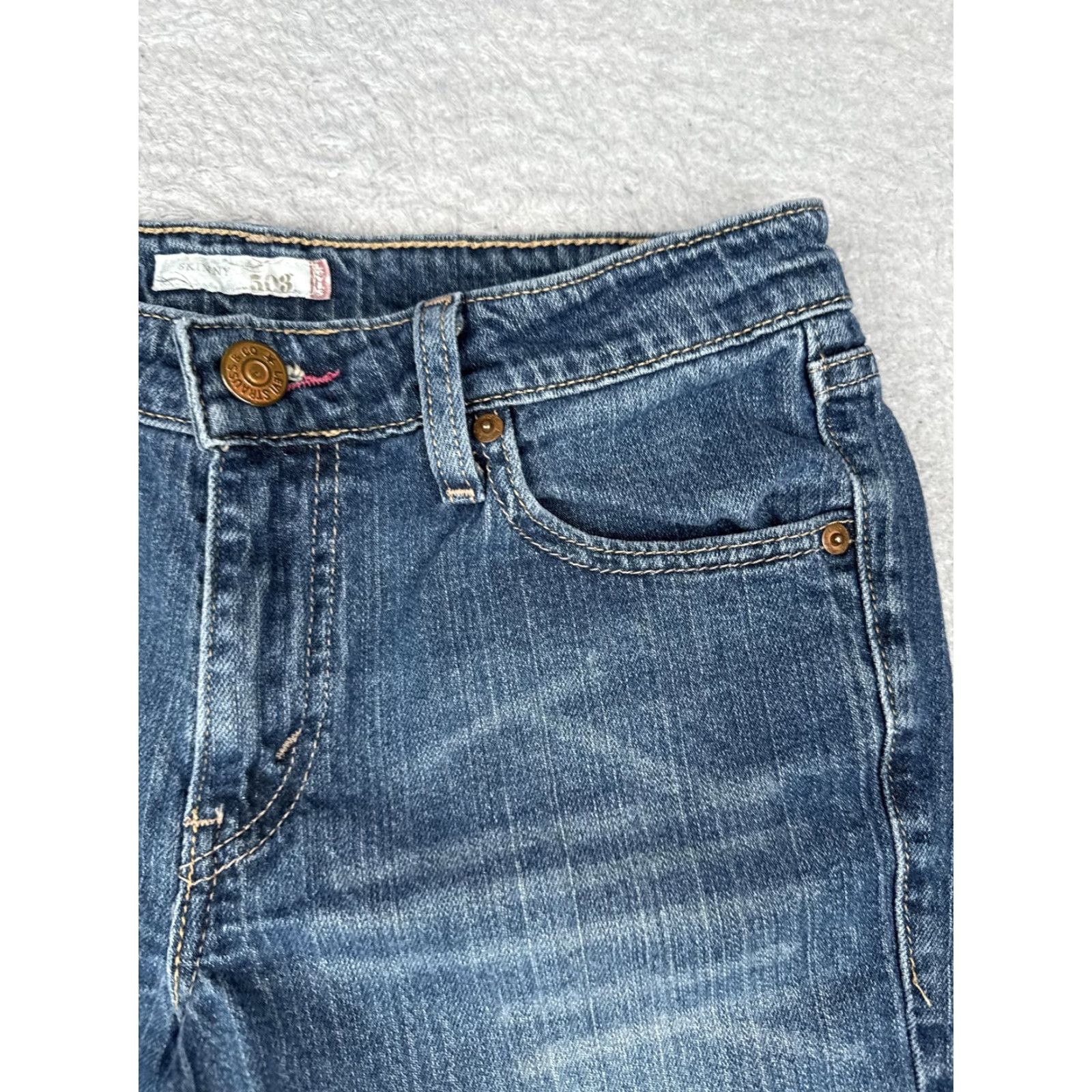 Levi's Levi's 508 Shorts Womens 9 Blue Denim Cut-Off Frayed Raw Hem 5-Pocket Spring Summer 29 Inseam Juniors Girls Size 30" / US 8 / IT 44 - 5 Thumbnail