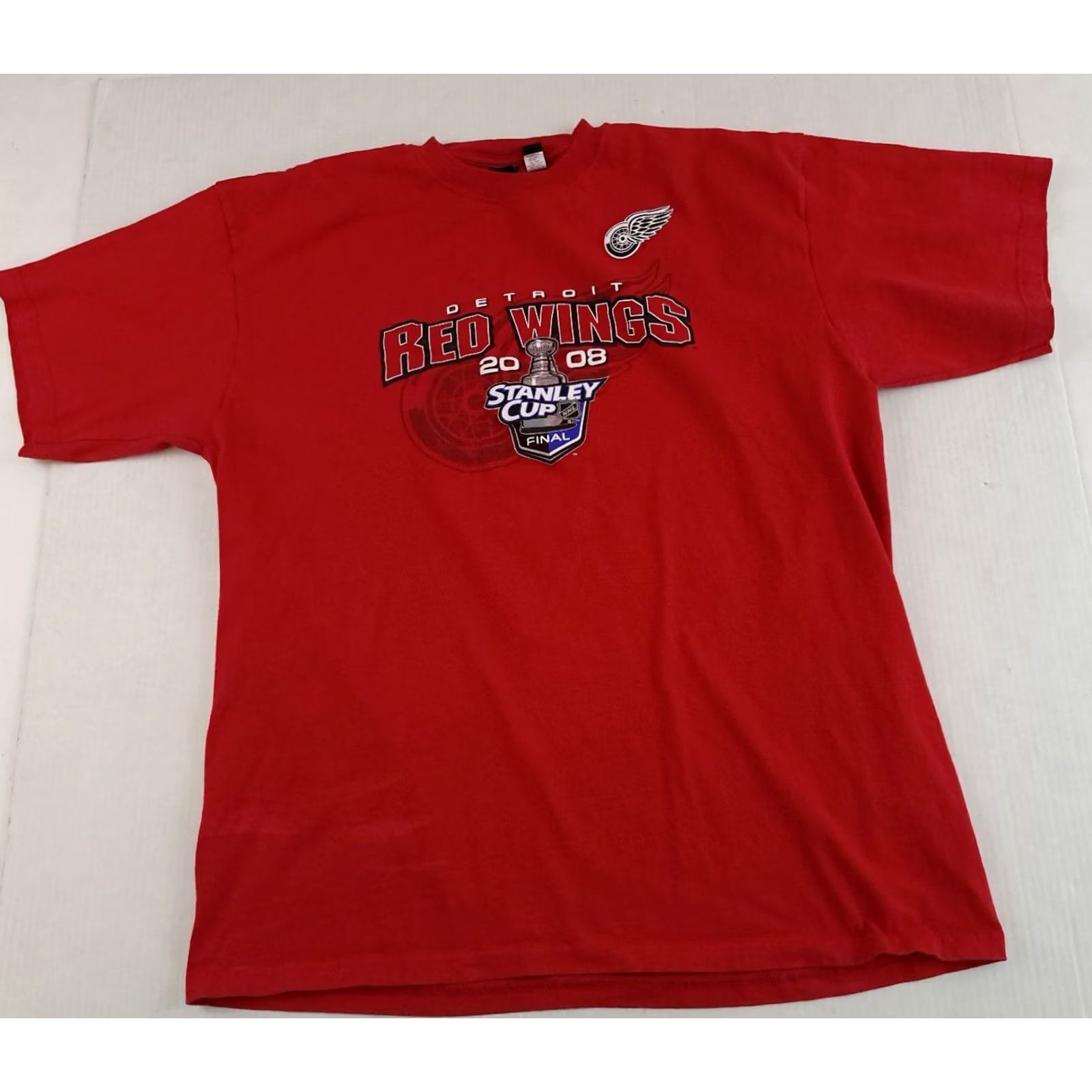 Vintage VINTAGE Detroit Red Wings Stanley Cup 2008 Hockey T-Shirt Gear for Sports LG Red Unisex Adults Size US XXL / EU 58 / 5 - 2 Thumbnail