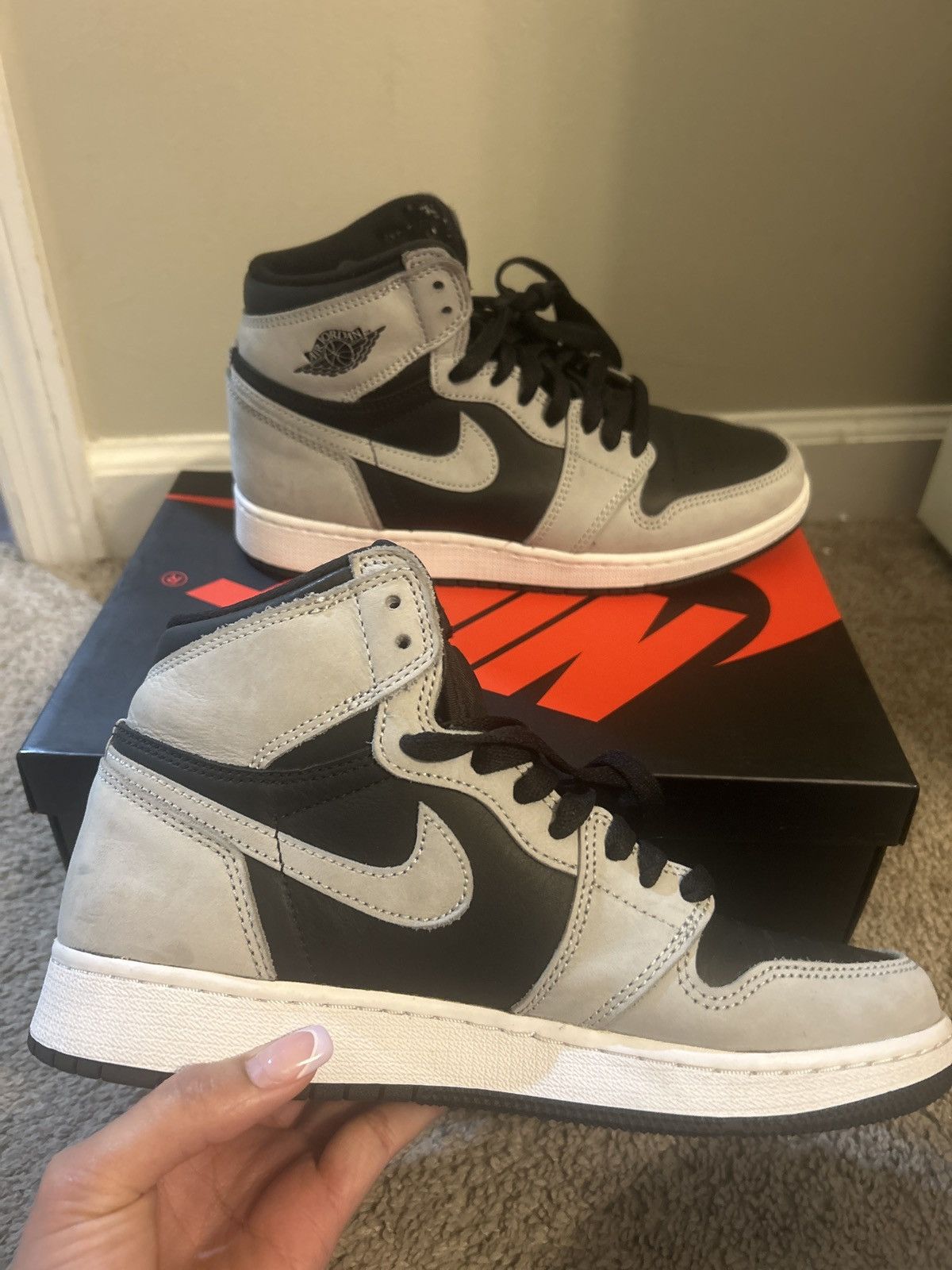Jordan Brand Air Jordan 1 Retro High OG GS "Shadow 2.0" Size US 6 / EU 39 - 3 Thumbnail