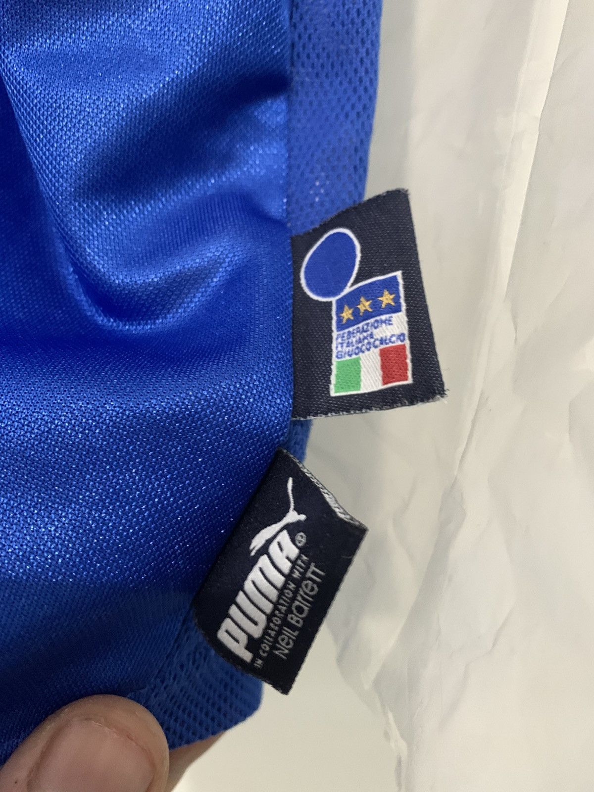 Puma Italy Home 2004 Soccer Jersey Vintage Size US L / EU 52-54 / 3 - 3 Thumbnail
