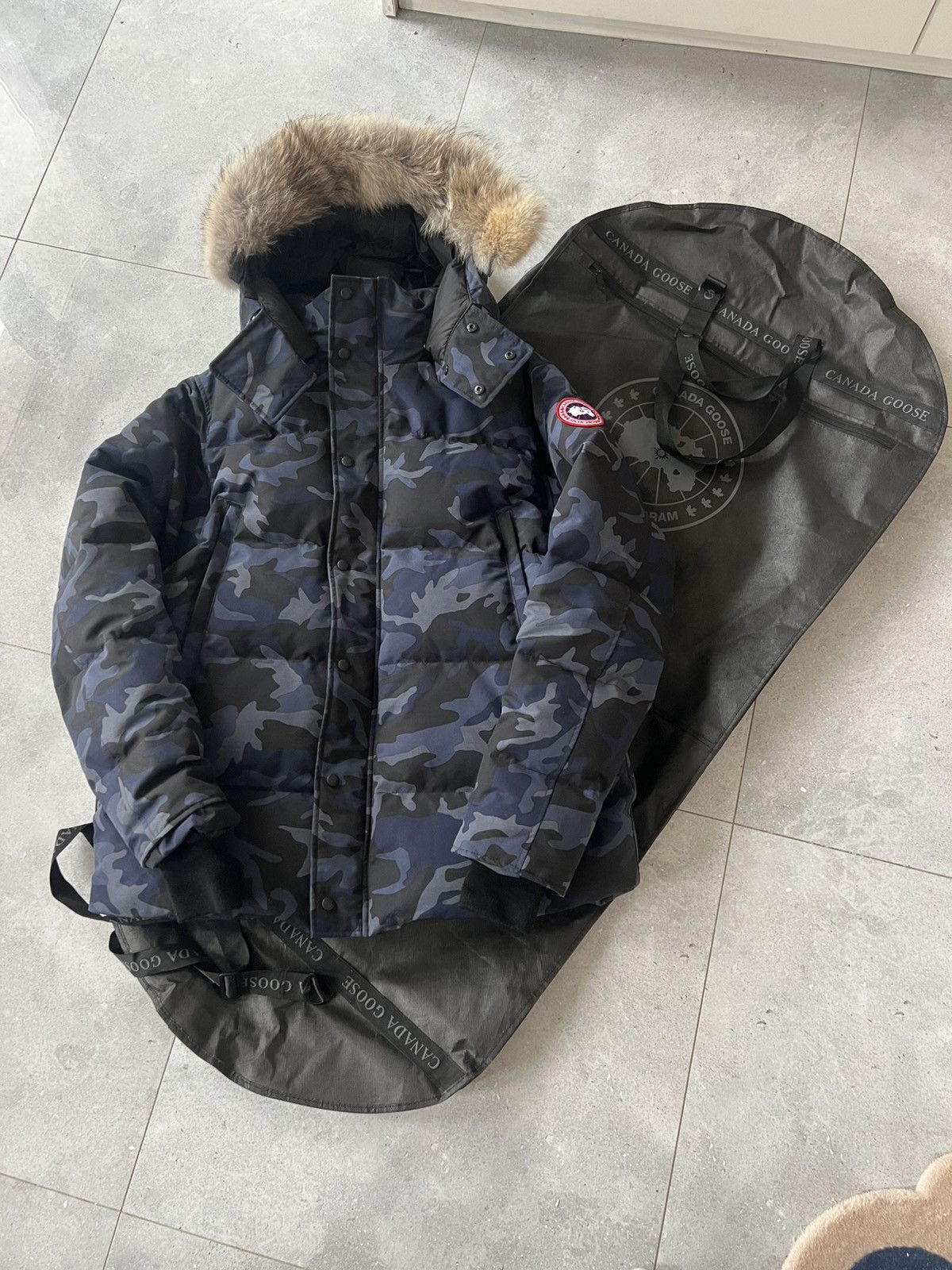 Canada Goose Super rare Canada Goose Blue Camo wyndham Size US XXL / EU 58 / 5 - 1 Thumbnail