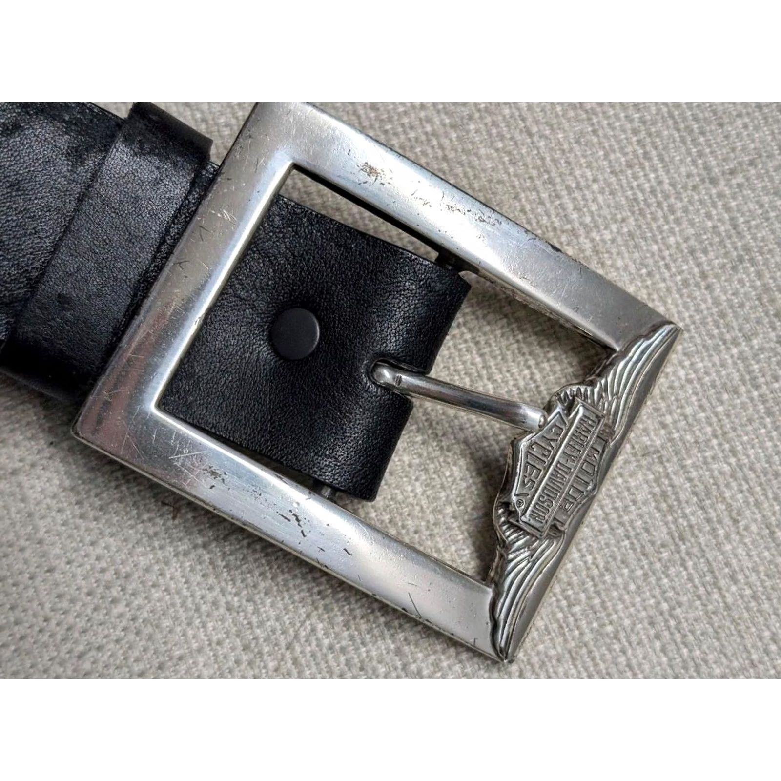 Harley Davidson VINTAGE Harley-Davidson belt Concho Western Belt 32 black leather Heavy belt Mens Size 32 - 7 Thumbnail