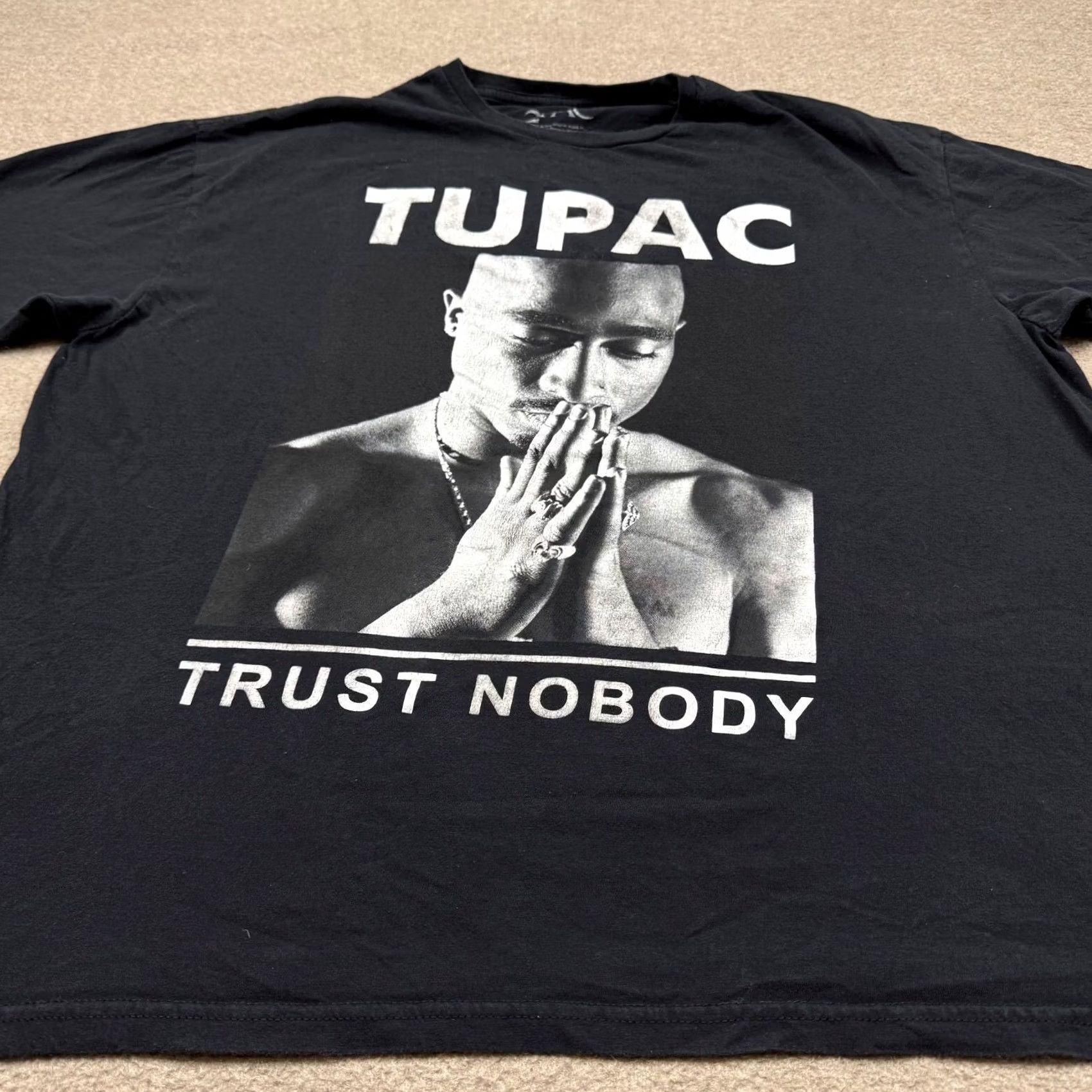 Vintage Tupac Graphic T Shirt 2XL Black Short Sleeve Crew Neck Casual 90s Hip Hop Mens Size US XXL / EU 58 / 5 - 3 Thumbnail