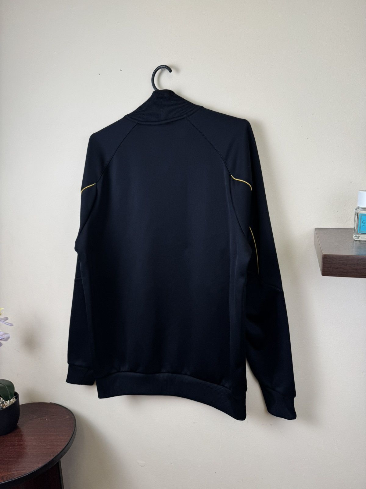 Warrior Liverpool FC Warrior 2013 2014 Track Jacket M Black Soccer Size US M / EU 48-50 / 2 - 22 Thumbnail