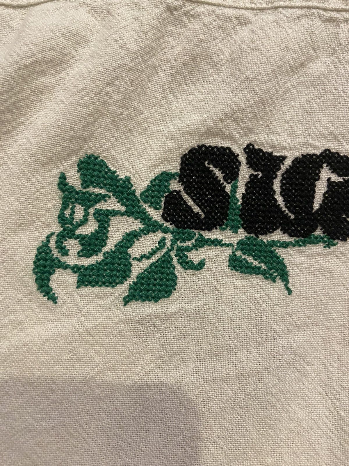Supreme Supreme Needlepoint short sleeve s/s shirt white medium 