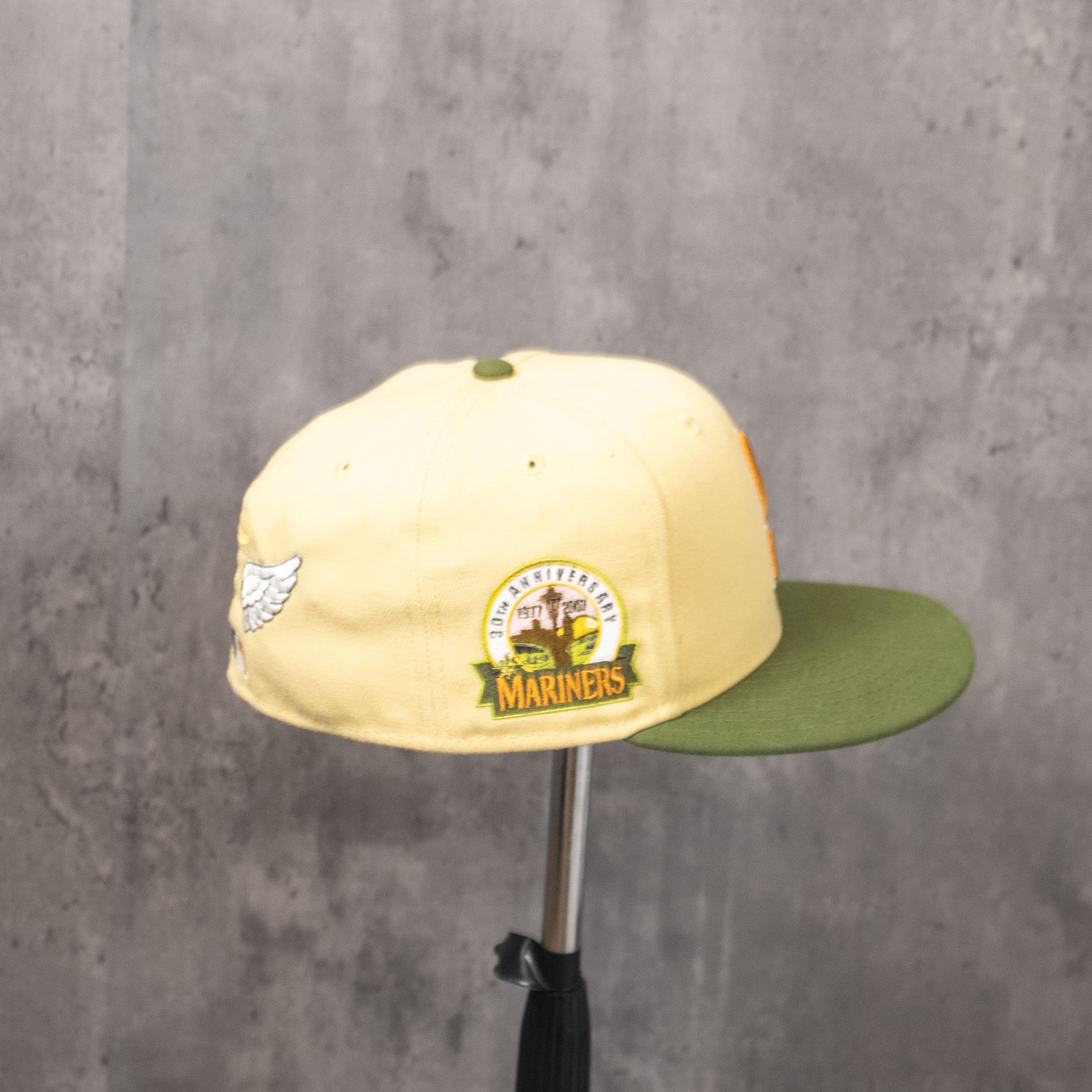 New Era New Era Seattle Mariners Vegas Strip Ivory/Olive 7 1/8 Hat Size ONE SIZE - 2 Thumbnail