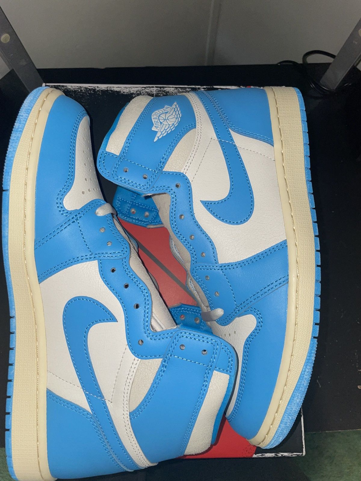 Jordan Brand × Nike × Retrofit AIR JORDAN 1 UNC REIMAGINED 2025 Size US 11 / EU 44 - 4 Thumbnail
