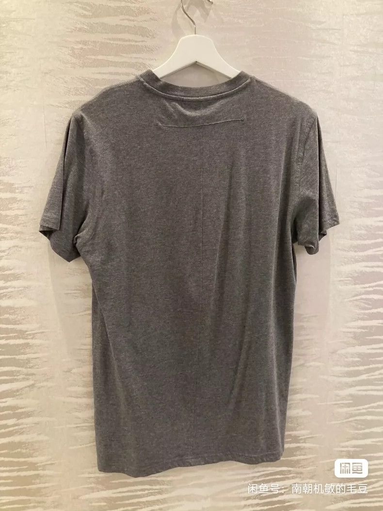 Givenchy Givenchy Short-sleeve dog head, classic, grey, size S, 95% Size US S / EU 44-46 / 1 - 6 Thumbnail