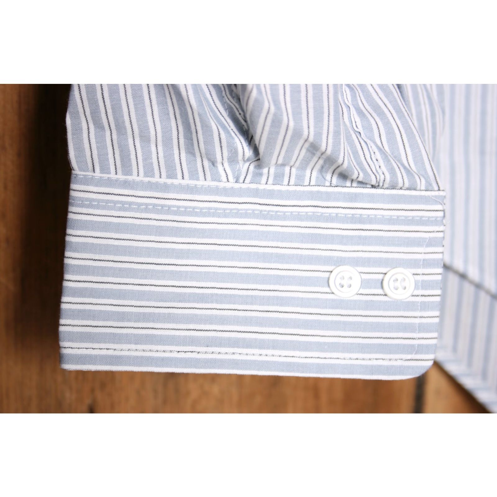 Vintage VINTAGE Manhattan Dress Shirt Striped Long Sleeve Blue/Black/White 16 34/35 Men Shirt Mens Size 16 34/35 Regular Neck 16 in Size 42R - 6 Thumbnail