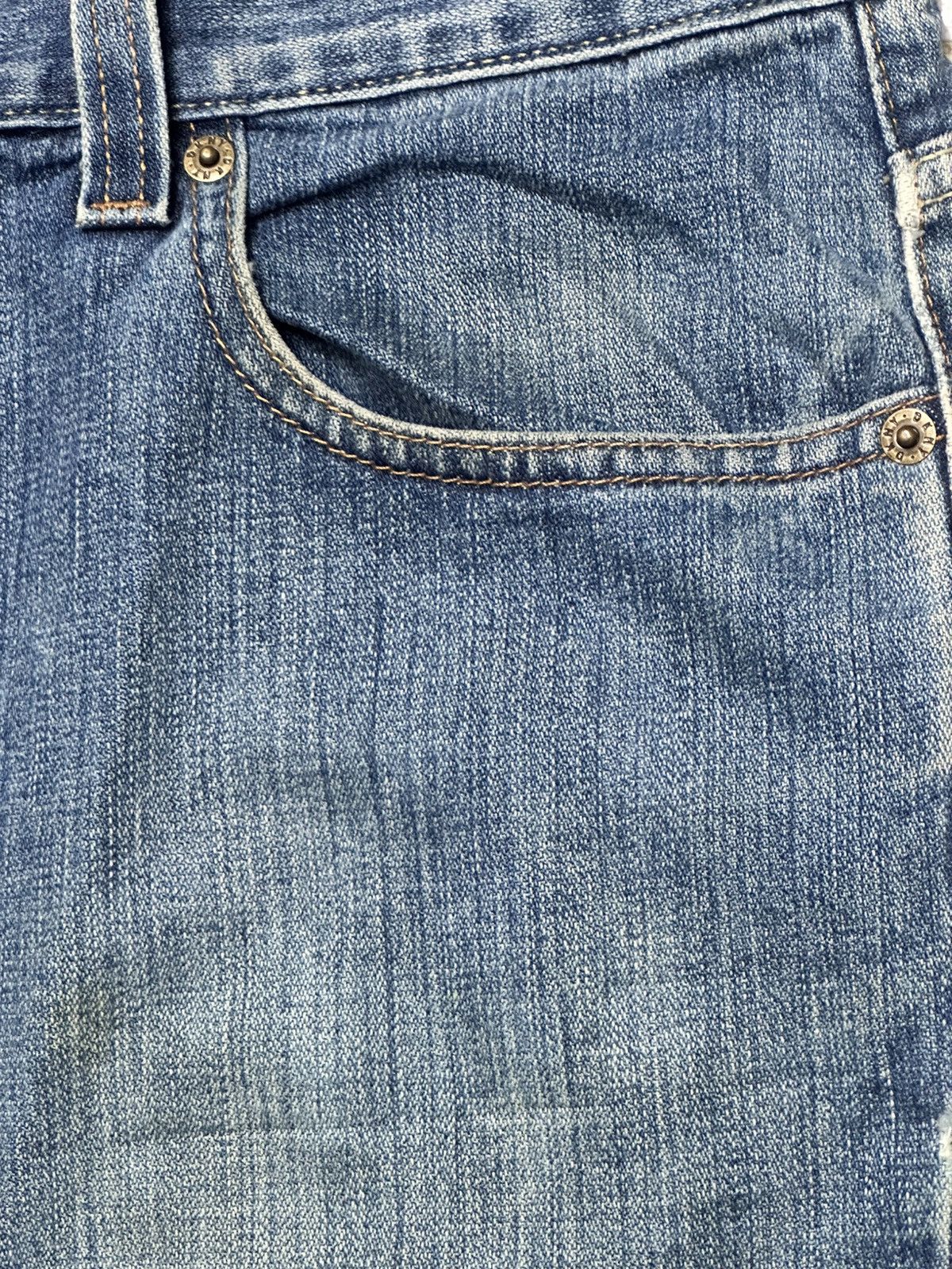 DKNY Vintage DKNY Jean Slight Flare & Bootcut with Faded BlueWash Size US 33 - 6 Thumbnail